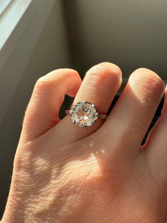 Antique 1.75 Carat Old Mine Cut DIAMOND East West OVAL Solitaire French Engagement Ring 18k White Gold Rainbow Stacker Love Gift Spready OMC