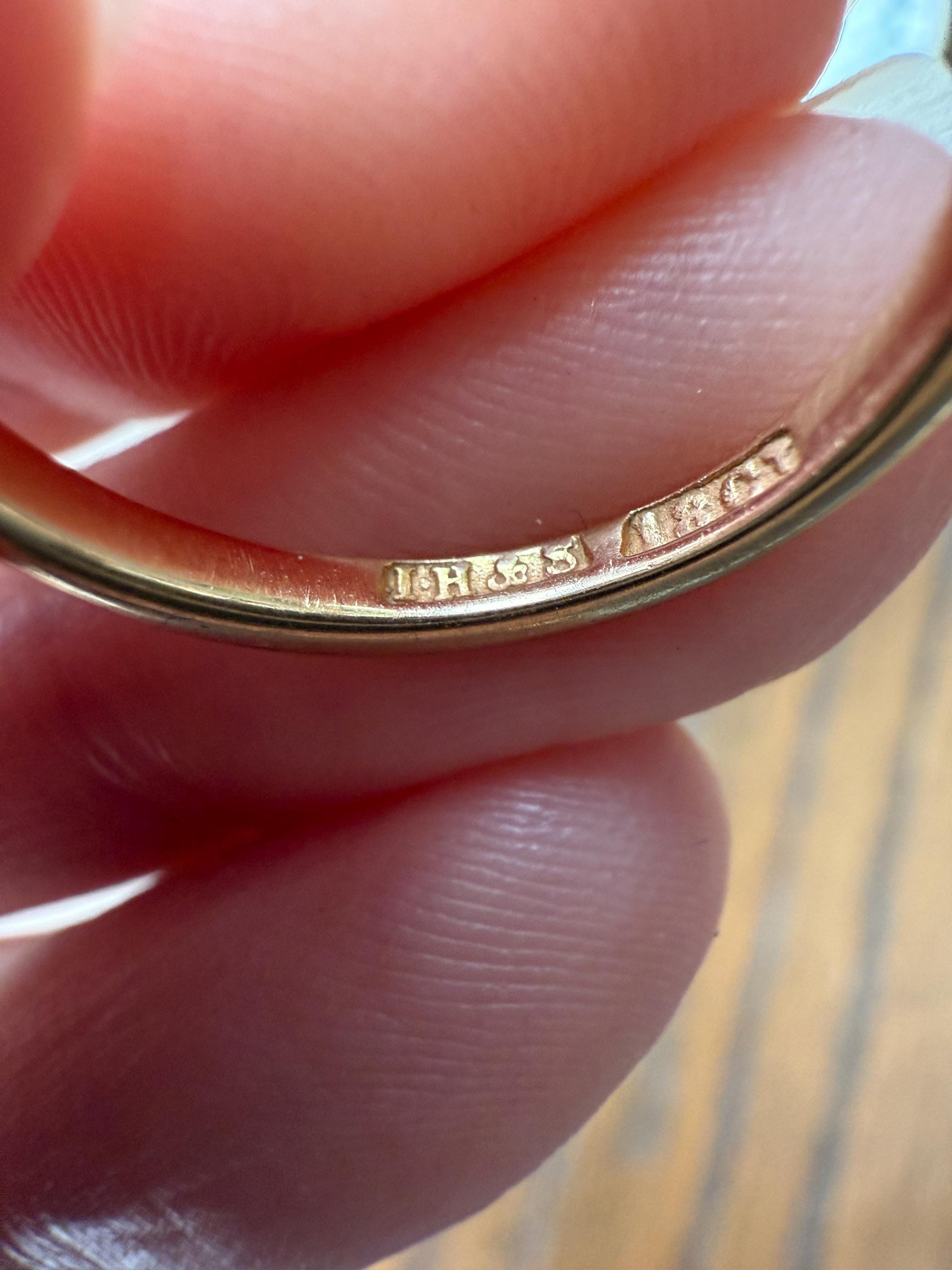 Antique Old Mine Cut DIAMOND One Carat Five Stone Skinny Band Ring 18k Gold Scrolled Victorian Stacker Wedding OMC