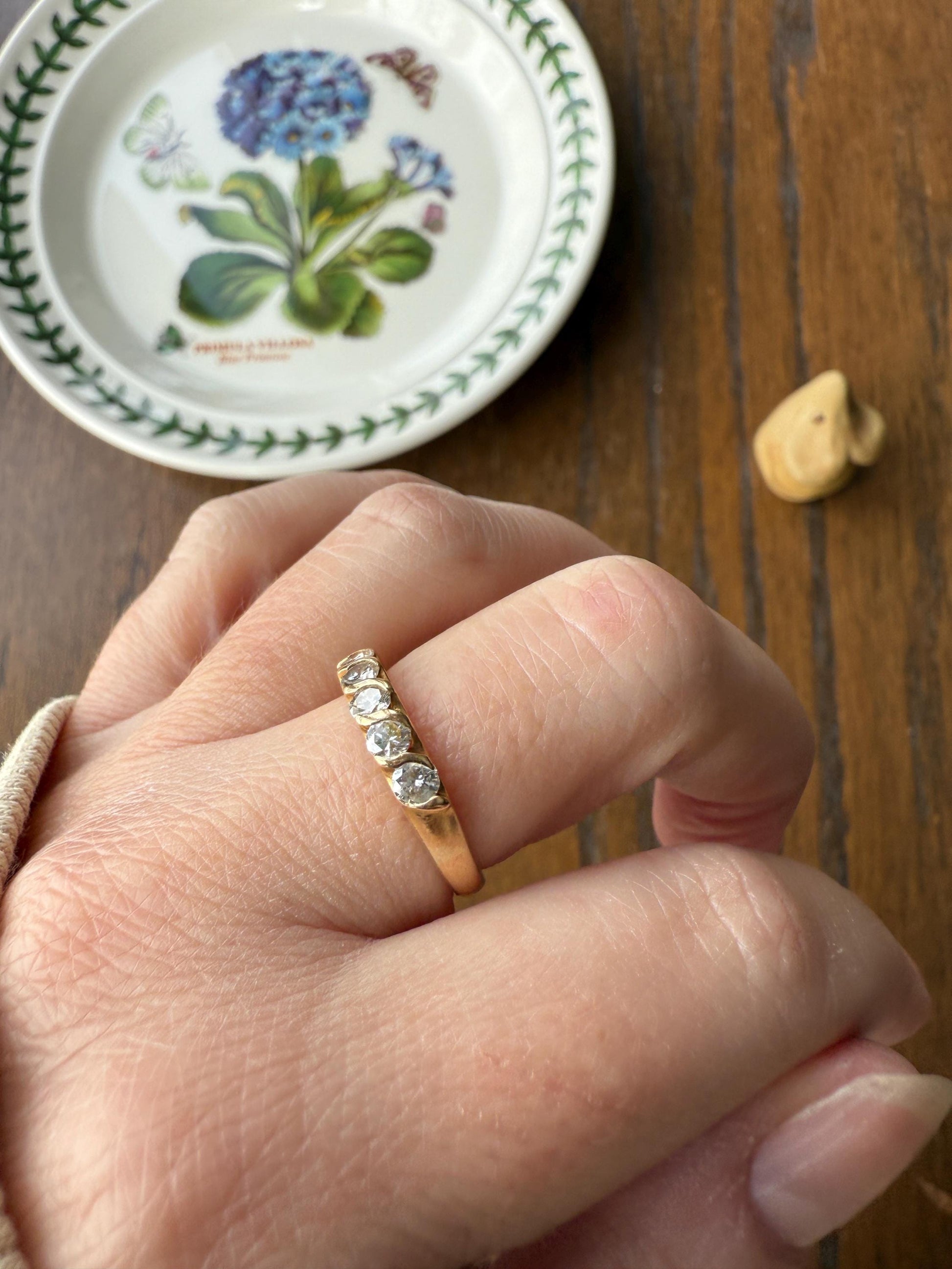 Vintage 18k Gold Solid Eye Clean .72 Carat Six Stone Older Brilliant Cut Diamond Stacker Band Ring Swirl Bezel