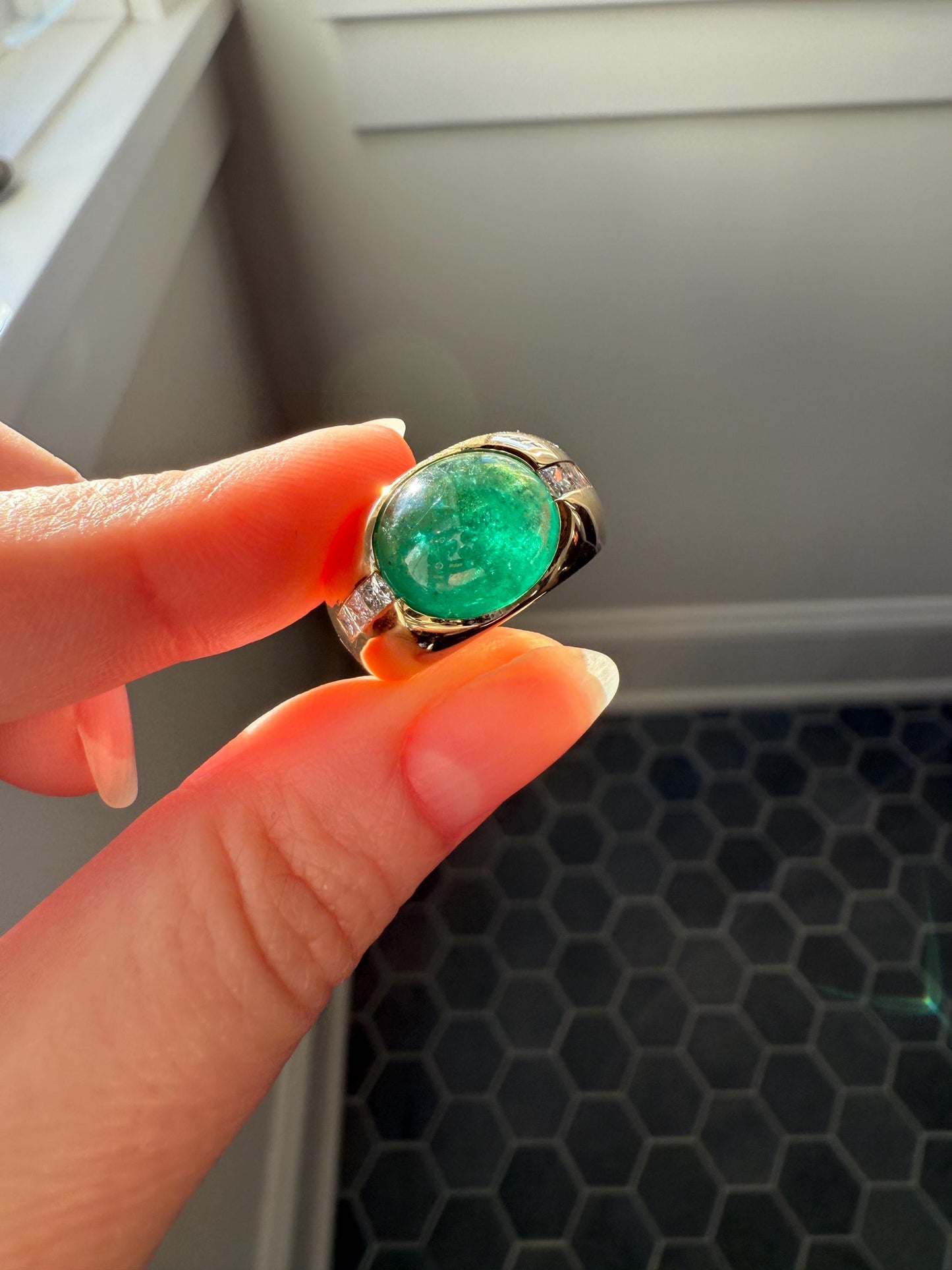Chunky Green EMERALD East West Green Dome Princess Cut DIAMOND 11g 18k Gold Gypsy Ring French Wide Band Natural Geometric Unique Heavy
