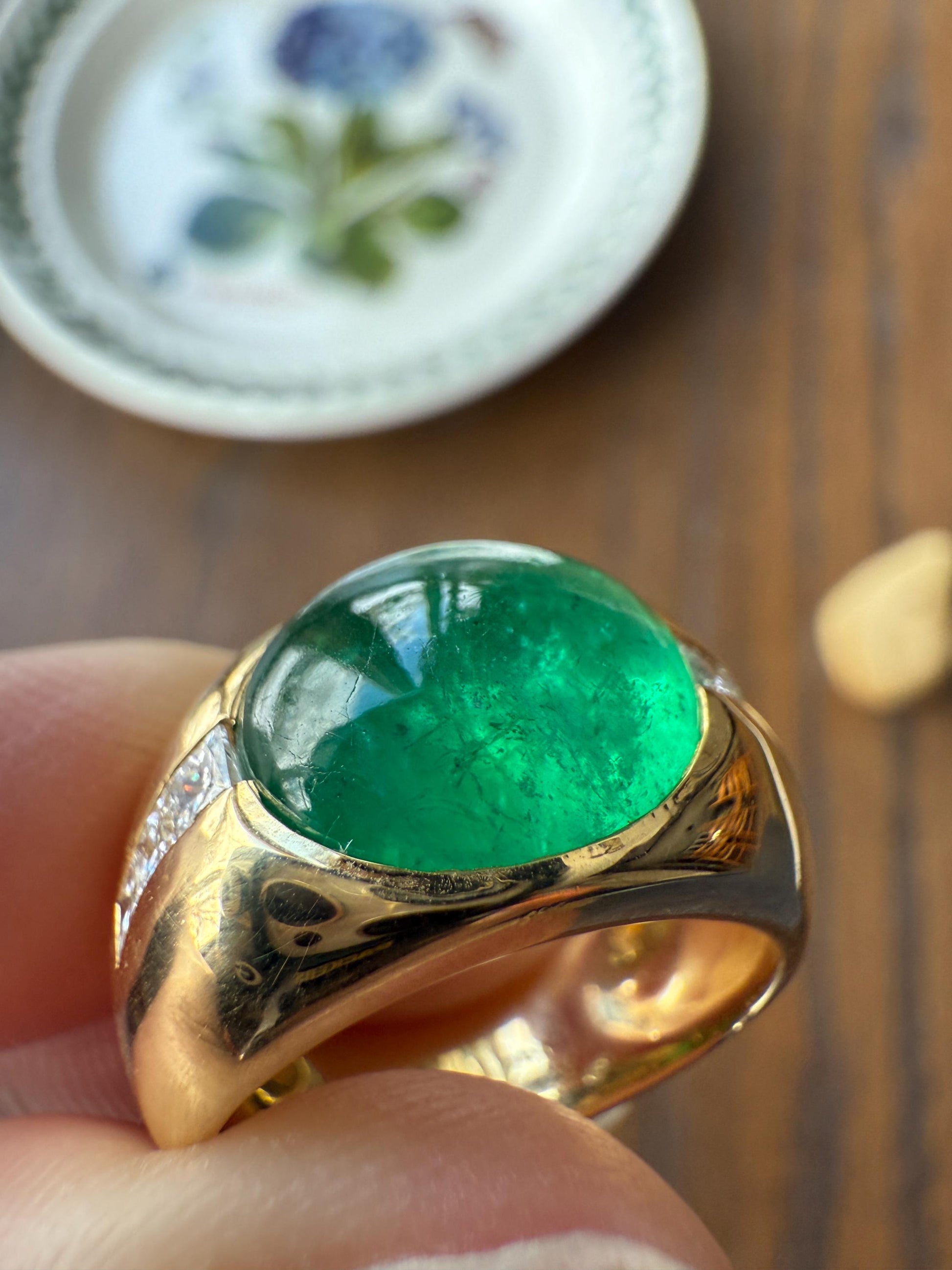 Chunky Green EMERALD East West Green Dome Princess Cut DIAMOND 11g 18k Gold Gypsy Ring French Wide Band Natural Geometric Unique Heavy