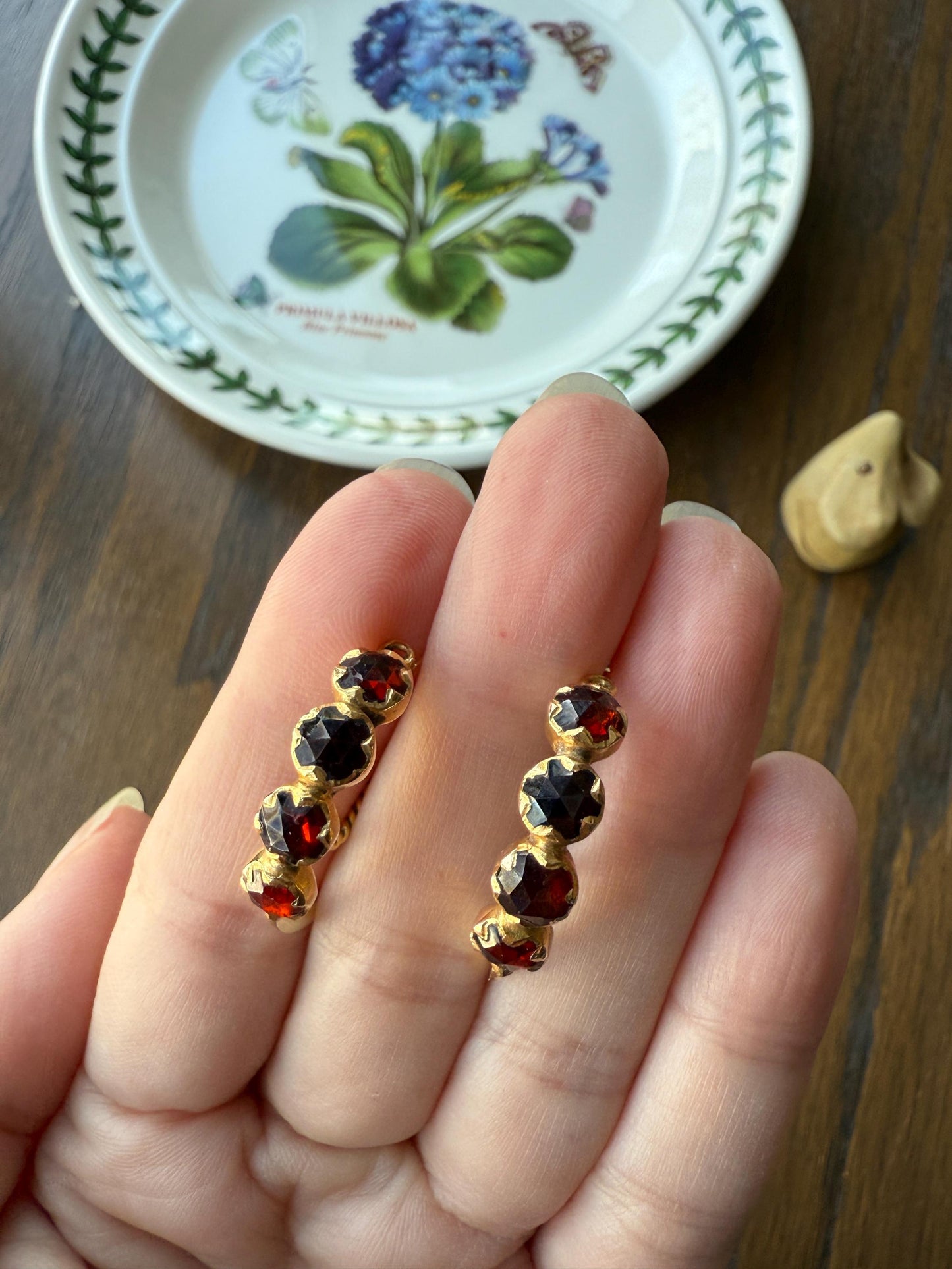 Vintage Rose Cut Perpignan GARNET Poissarde Hoop EARRINGS 18k Gold French Belle Epoque Foiled Domed Back Crimson Red