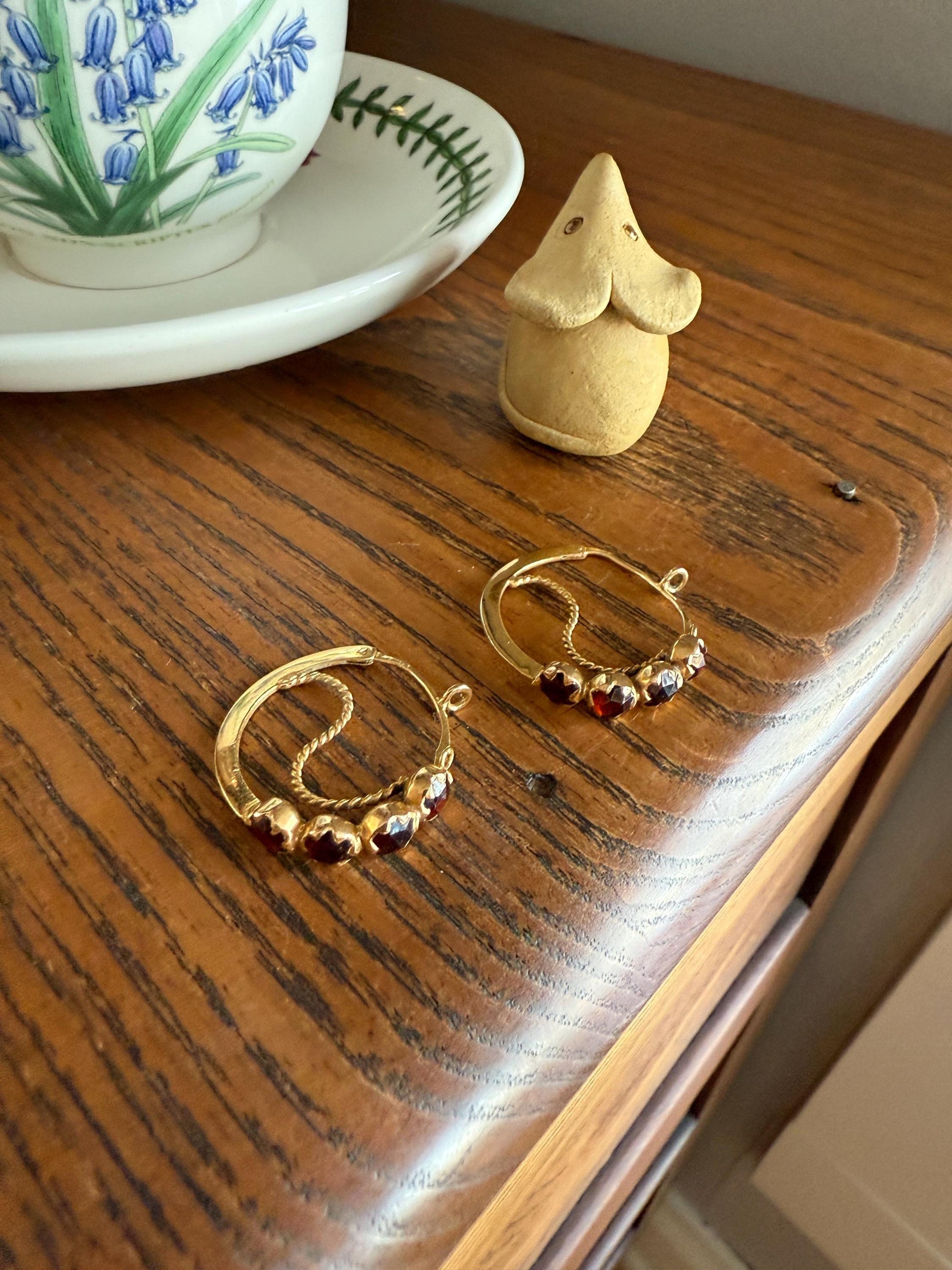 Vintage Rose Cut Perpignan GARNET Poissarde Hoop EARRINGS 18k Gold French Belle Epoque Foiled Domed Back Crimson Red