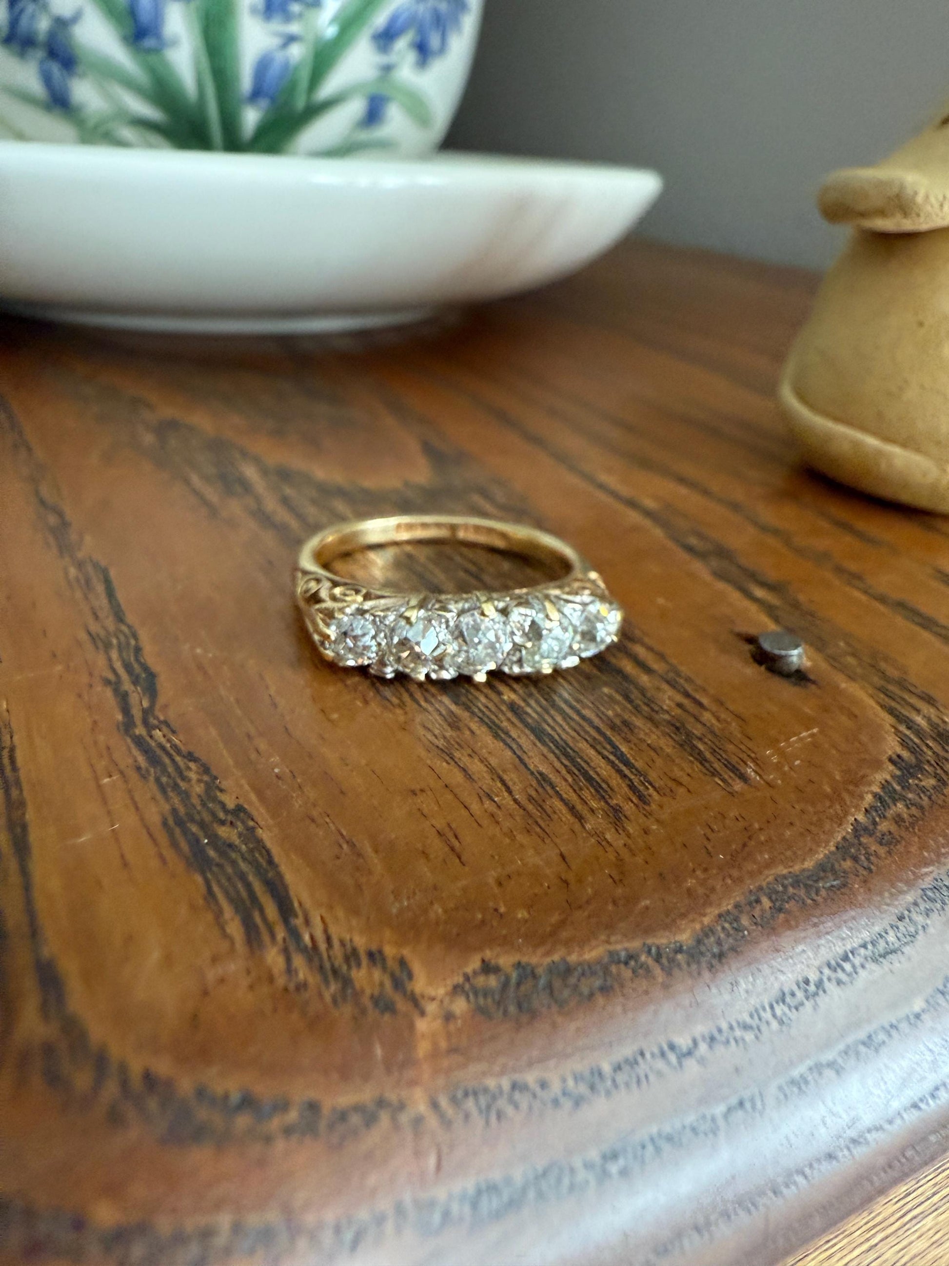 Antique Old Mine Cut DIAMOND One Carat Five Stone Skinny Band Ring 18k Gold Scrolled Victorian Stacker Wedding OMC