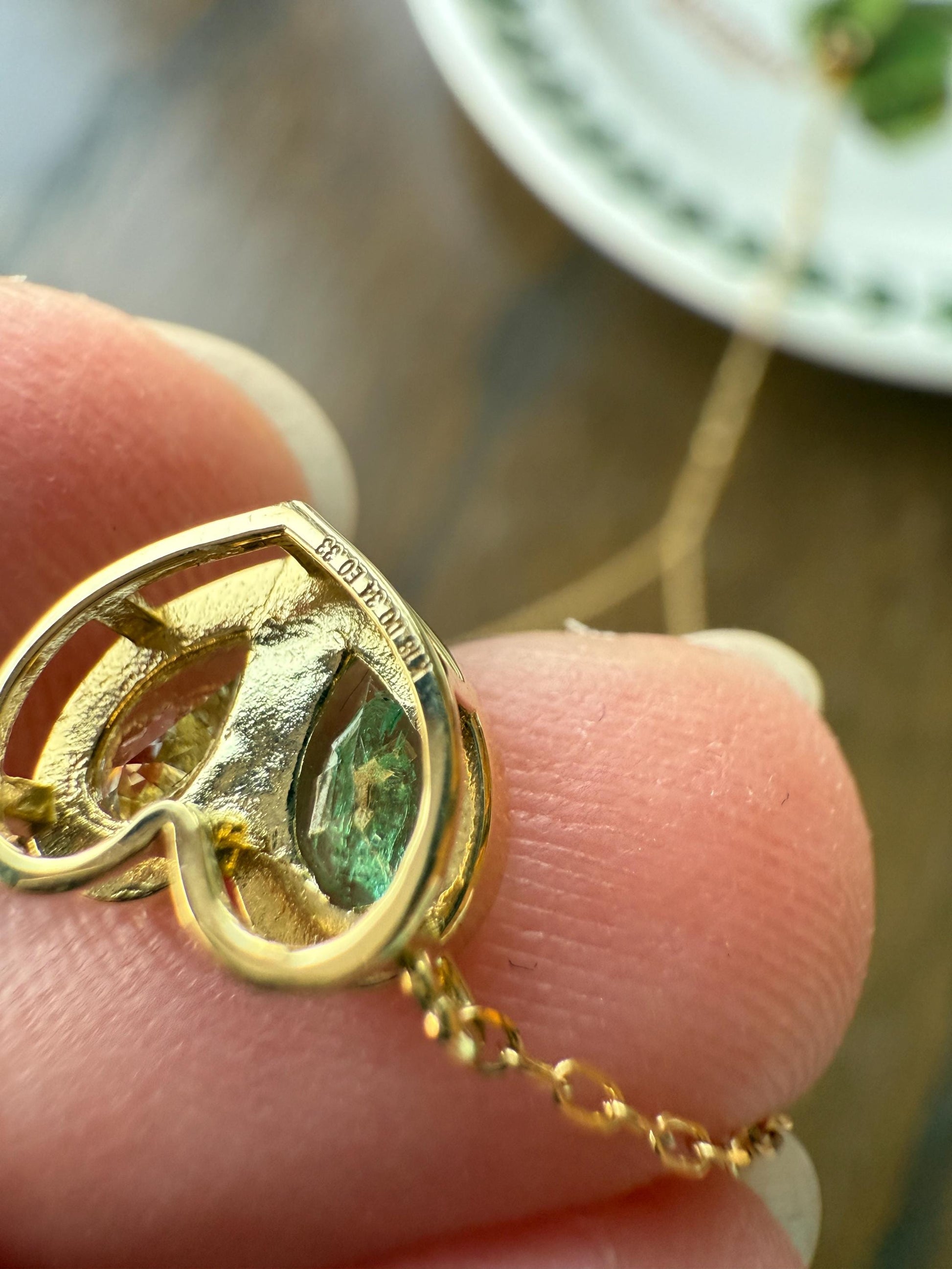 Vintage 18k Gold Fancy Light Yellow PEAR Diamond Natural EMERALD Heart Pendant Toi et Moi Necklace Green Figural Sparkle Fixed Chain