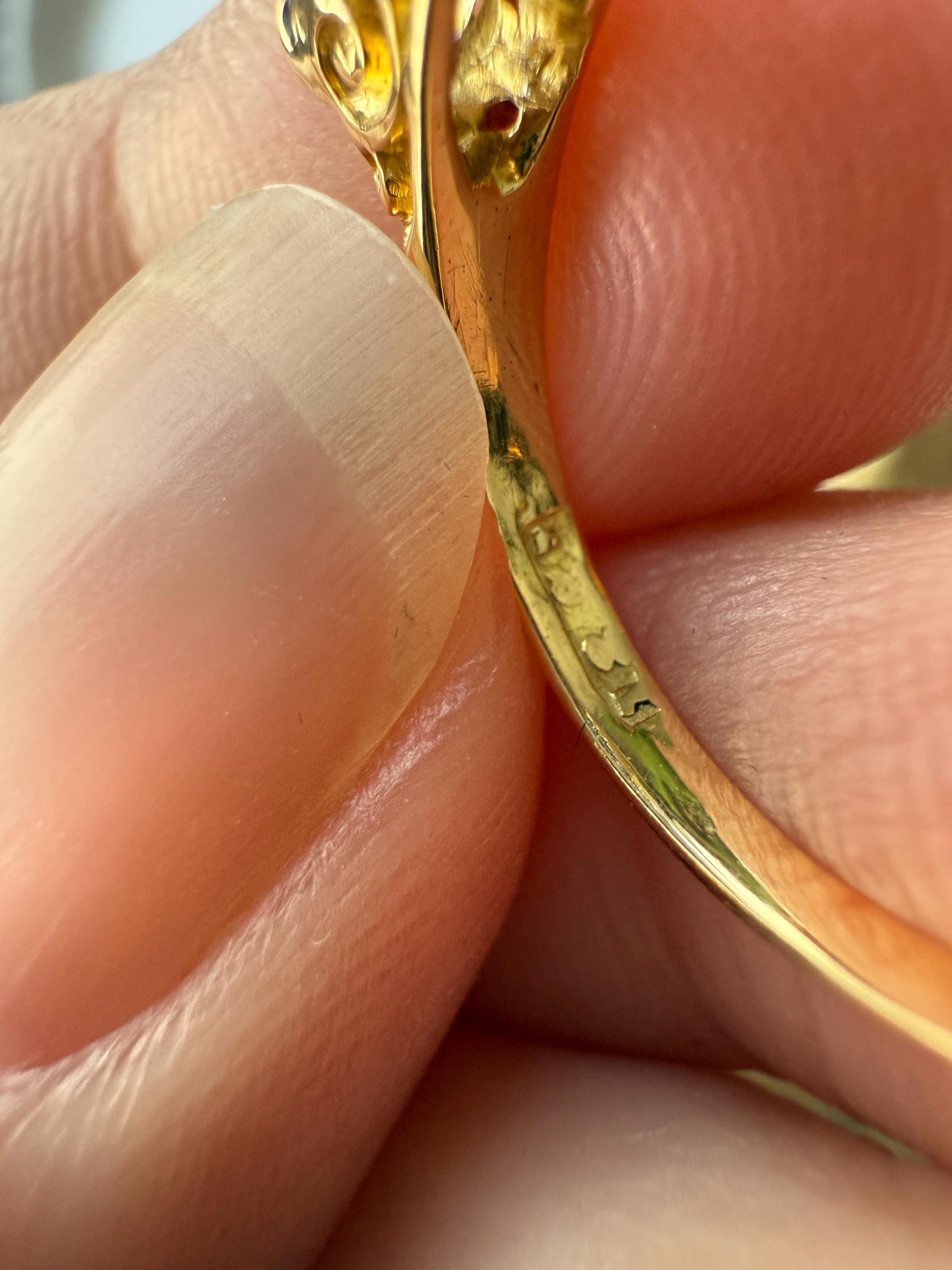 Antique 1.5 Carat Old Mine Cut DIAMOND 5 Five Stone Band Ring 18k Gold Rose Cut Spacers Gemset Prongs Scrolled Victorian Romantic Gift