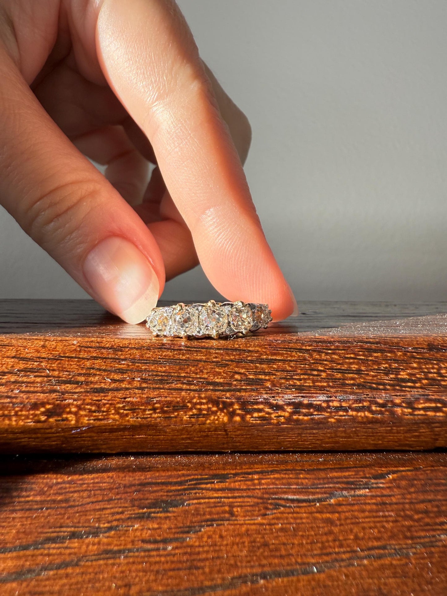 Antique 1.5 Carat Old Mine Cut DIAMOND 5 Five Stone Band Ring 18k Gold Rose Cut Spacers Gemset Prongs Scrolled Victorian Romantic Gift