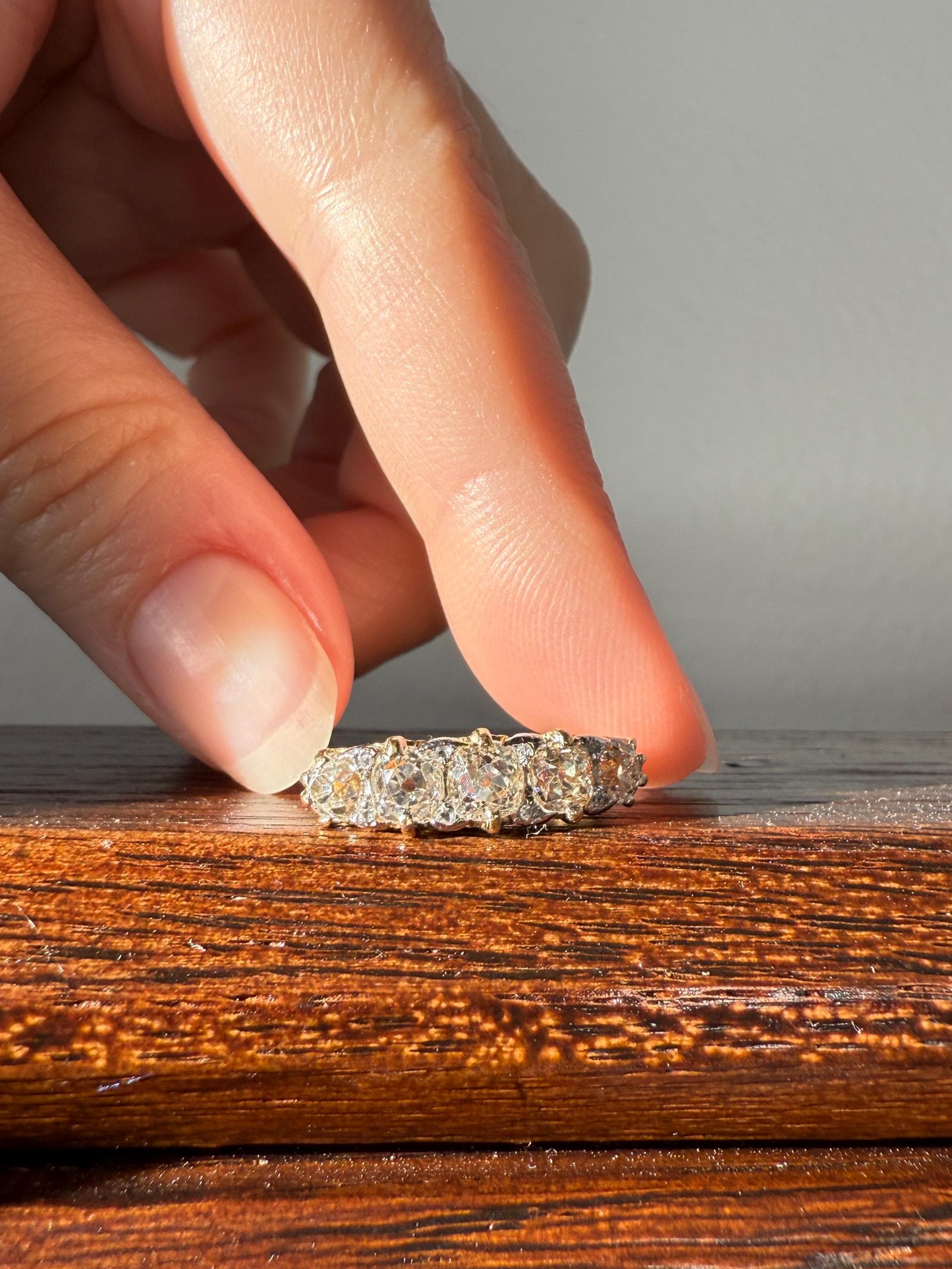 Antique 1.5 Carat Old Mine Cut DIAMOND 5 Five Stone Band Ring 18k Gold Rose Cut Spacers Gemset Prongs Scrolled Victorian Romantic Gift