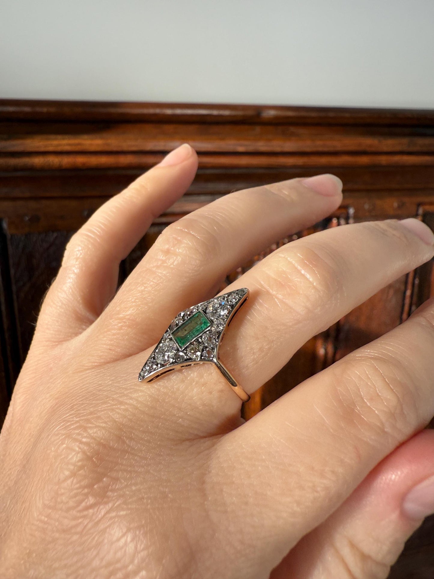 Dramatic Kite Shaped Panel Ring Green Natural Emerald 1 Carat Mixed Old Cut Diamonds Mine Rose Cluster 18k Gold & Platinum c1922 Art Deco