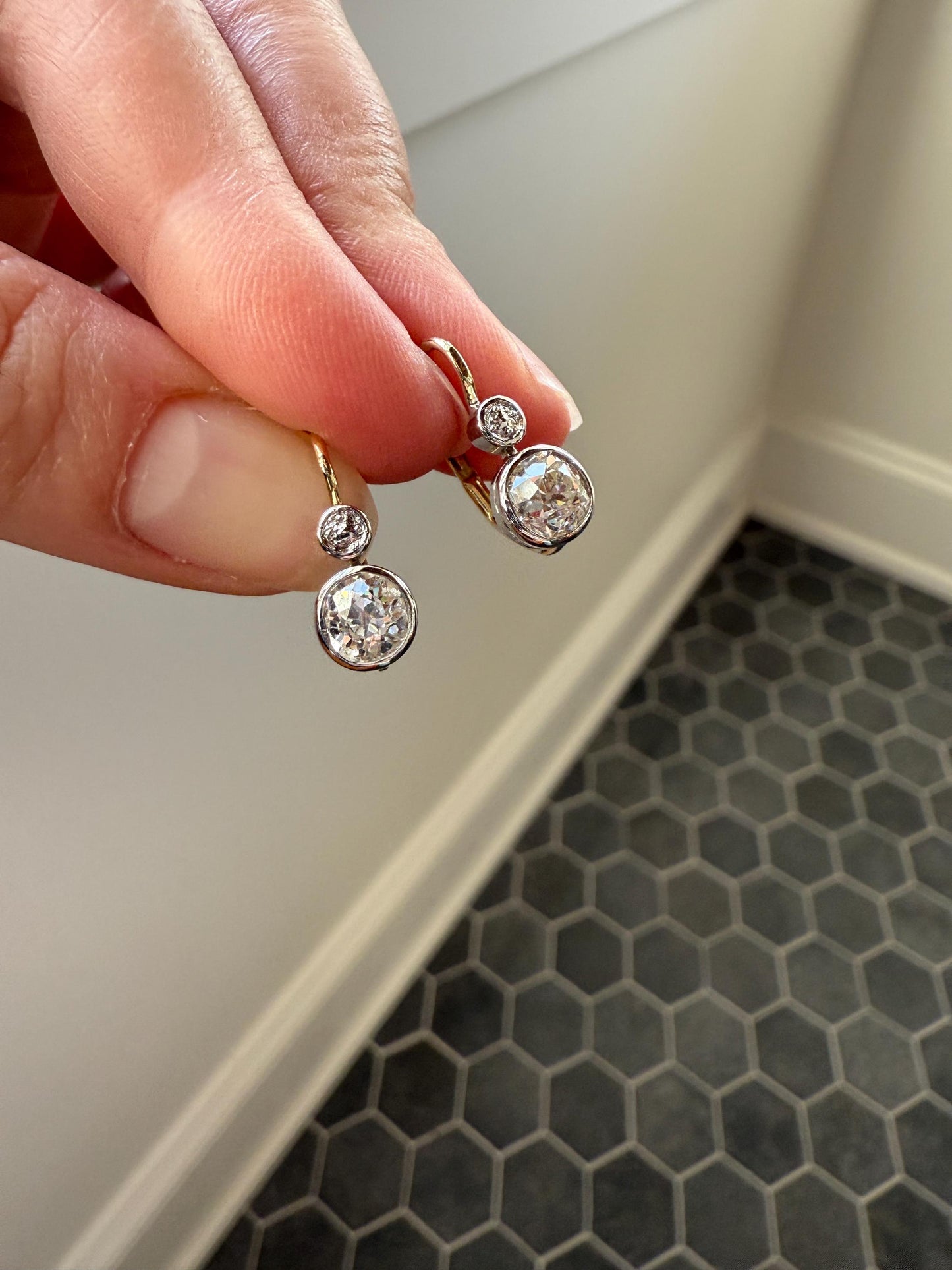 Boxed Antique 1.6 Carat Old Mine Cut DIAMOND Dormeuse Earrings Bezel Set 14k Gold Dangle Bullseye Illusion Setting