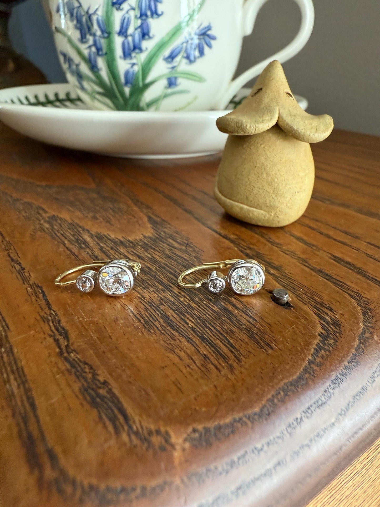 Boxed Antique 1.6 Carat Old Mine Cut DIAMOND Dormeuse Earrings Bezel Set 14k Gold Dangle Bullseye Illusion Setting