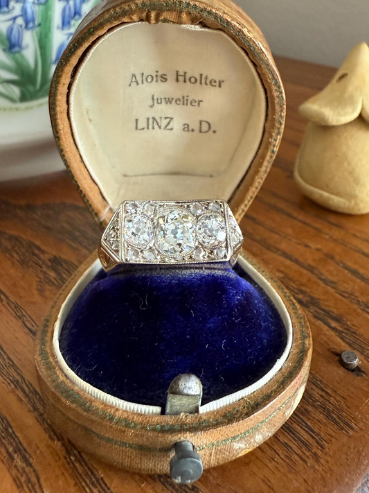 HEAVY French Antique 2 CARATS Old Mine Cut DIAMOND Chunky Tank Ring 14.6g 18k Gold Engraved Flared Geometric Rectangular Art Deco Omc