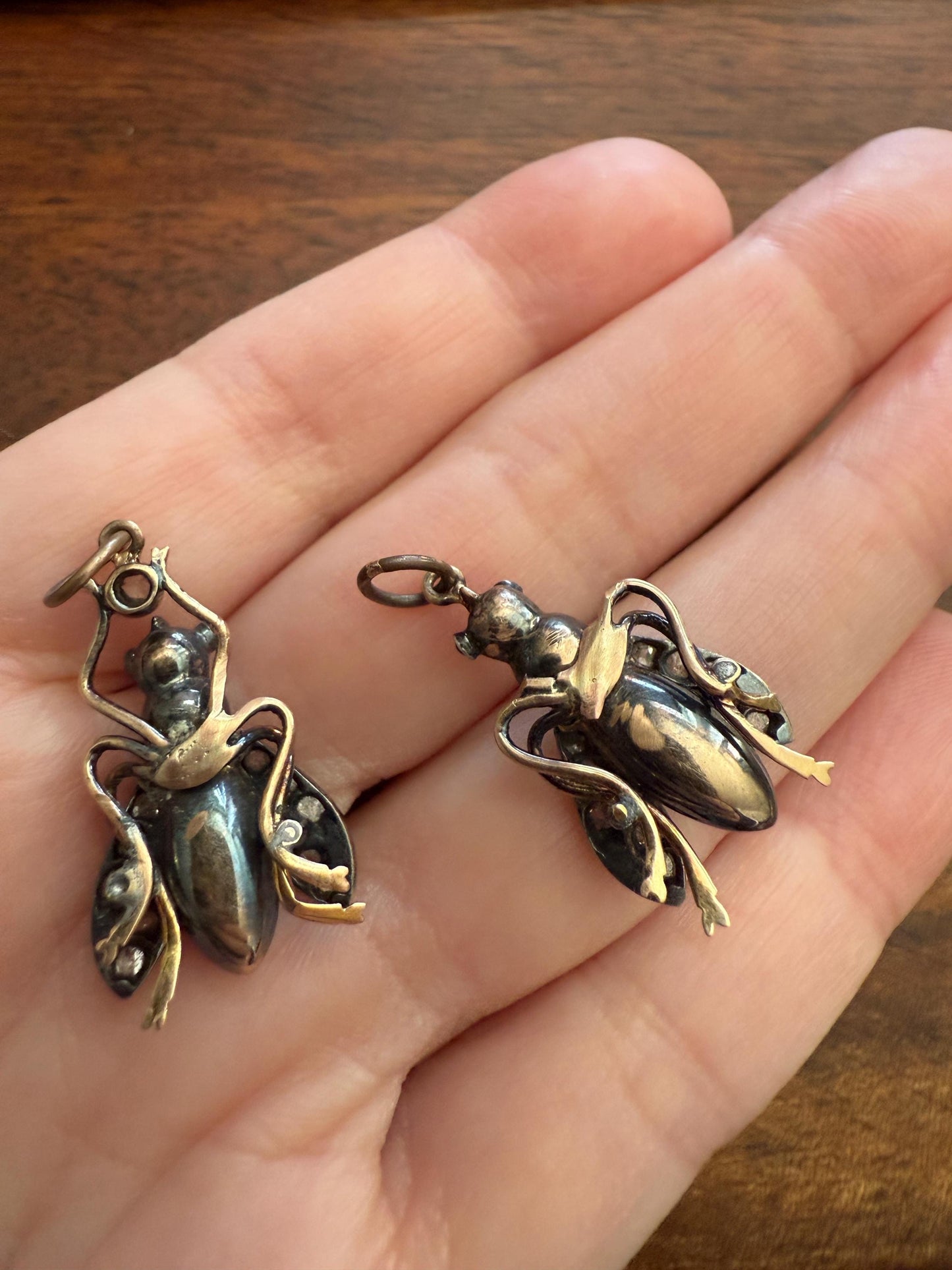 Large BUMBLE BEE Victorian Antique Figural 18k Gold Solid Silver Rose Cut Diamond French Pendant Ruby Eyes Black Enamel Stripes 2 Avail
