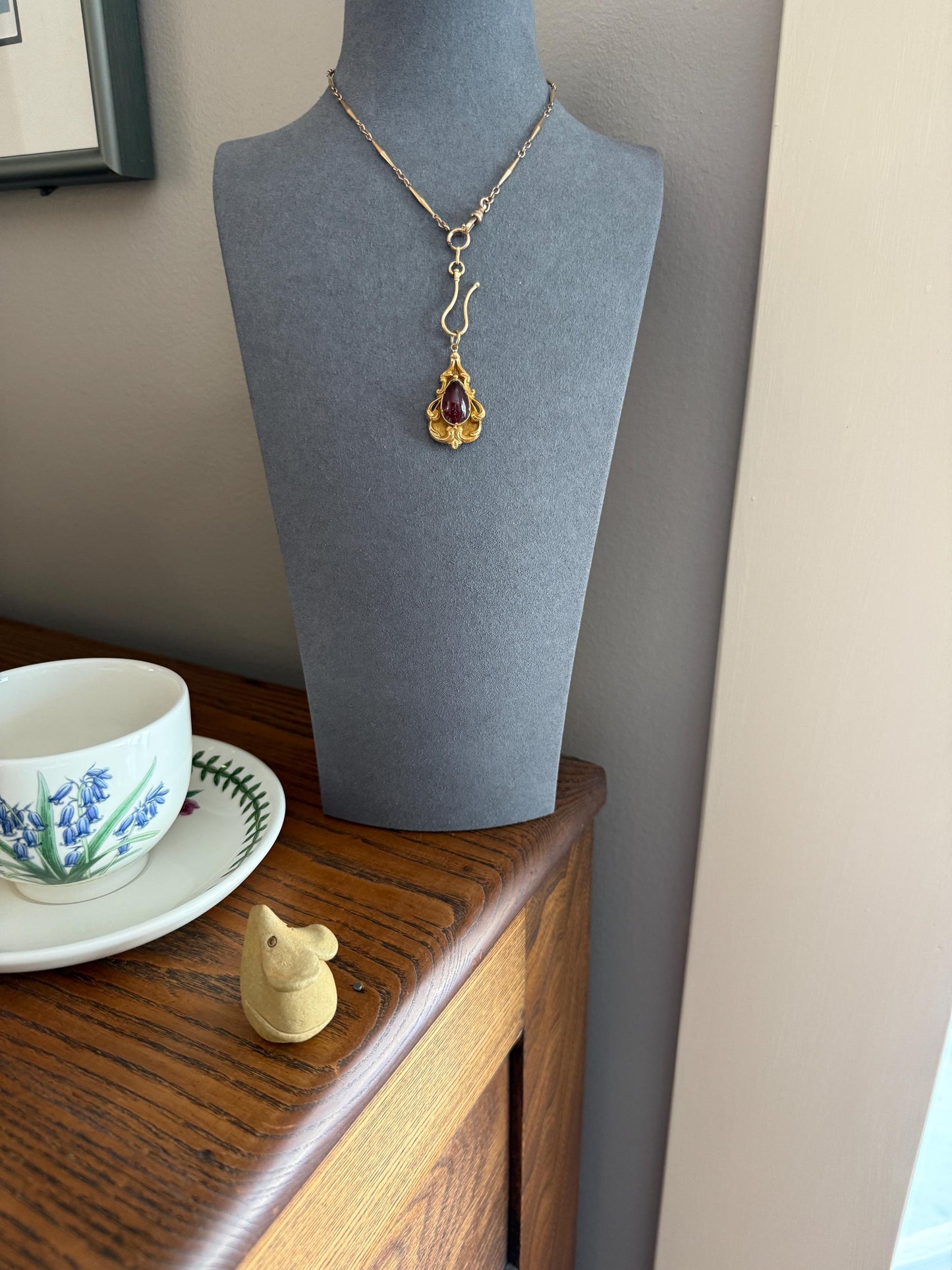 Juicy Victorian Antique Crimson Red Pear Natural Garnet 18k Gold Scrolled Teardrop Pendant Ornate Inner Glow