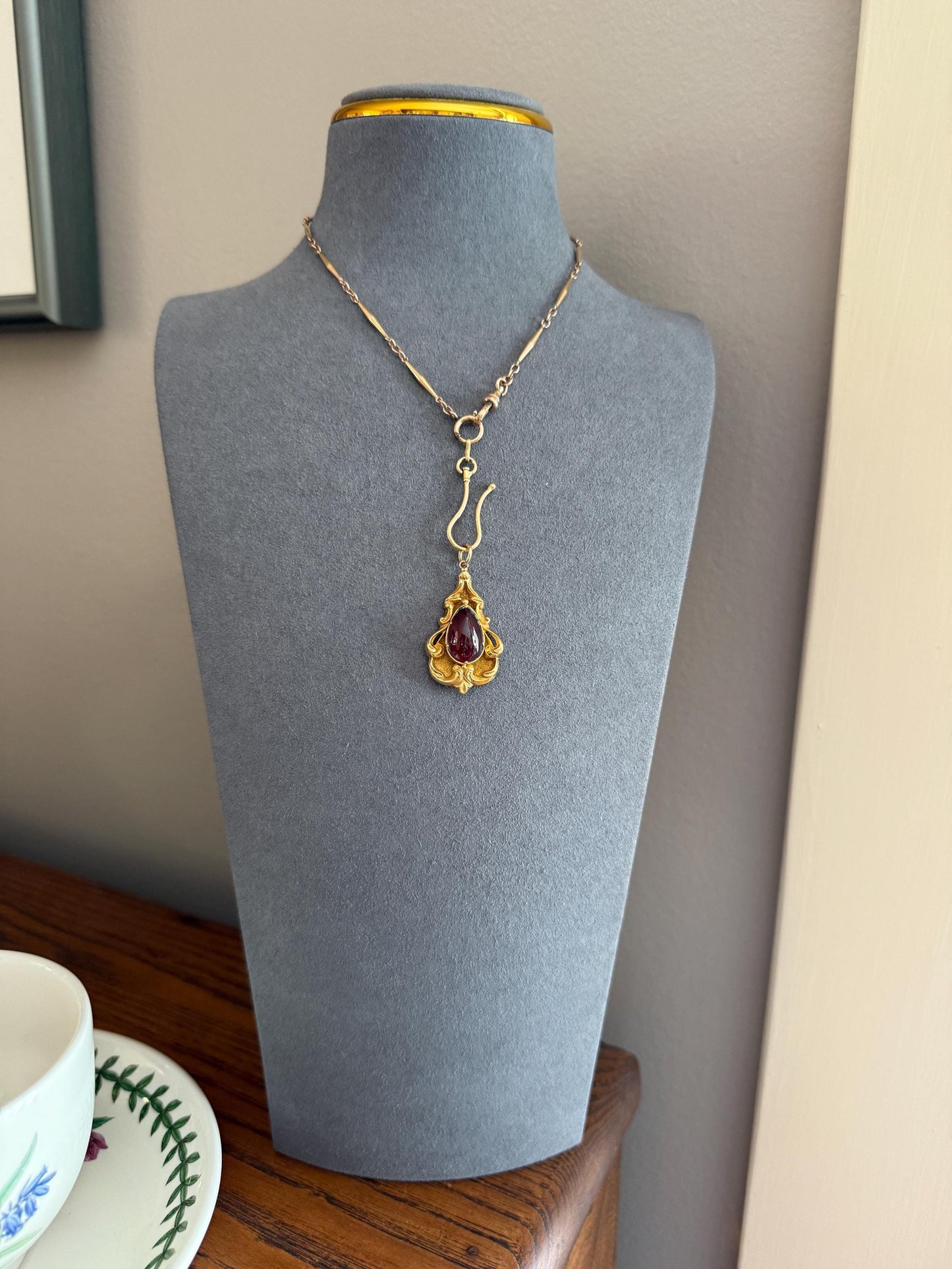 Juicy Victorian Antique Crimson Red Pear Natural Garnet 18k Gold Scrolled Teardrop Pendant Ornate Inner Glow