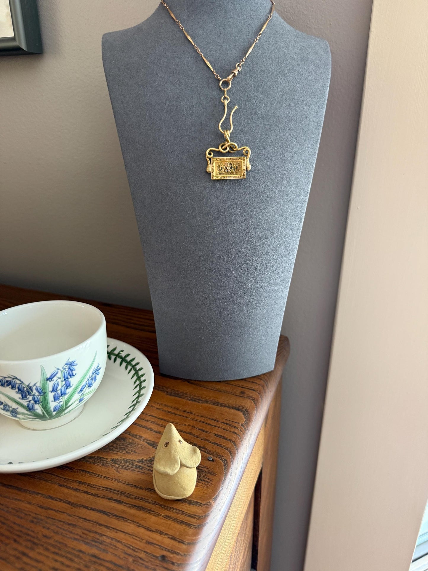 Antique SNAKE "Imitate the BIRDS" Floral Pansy Reversible Fob Pendant Heavy 7.3g 18k Gold French Traditional Enamel Coiled Two Heads