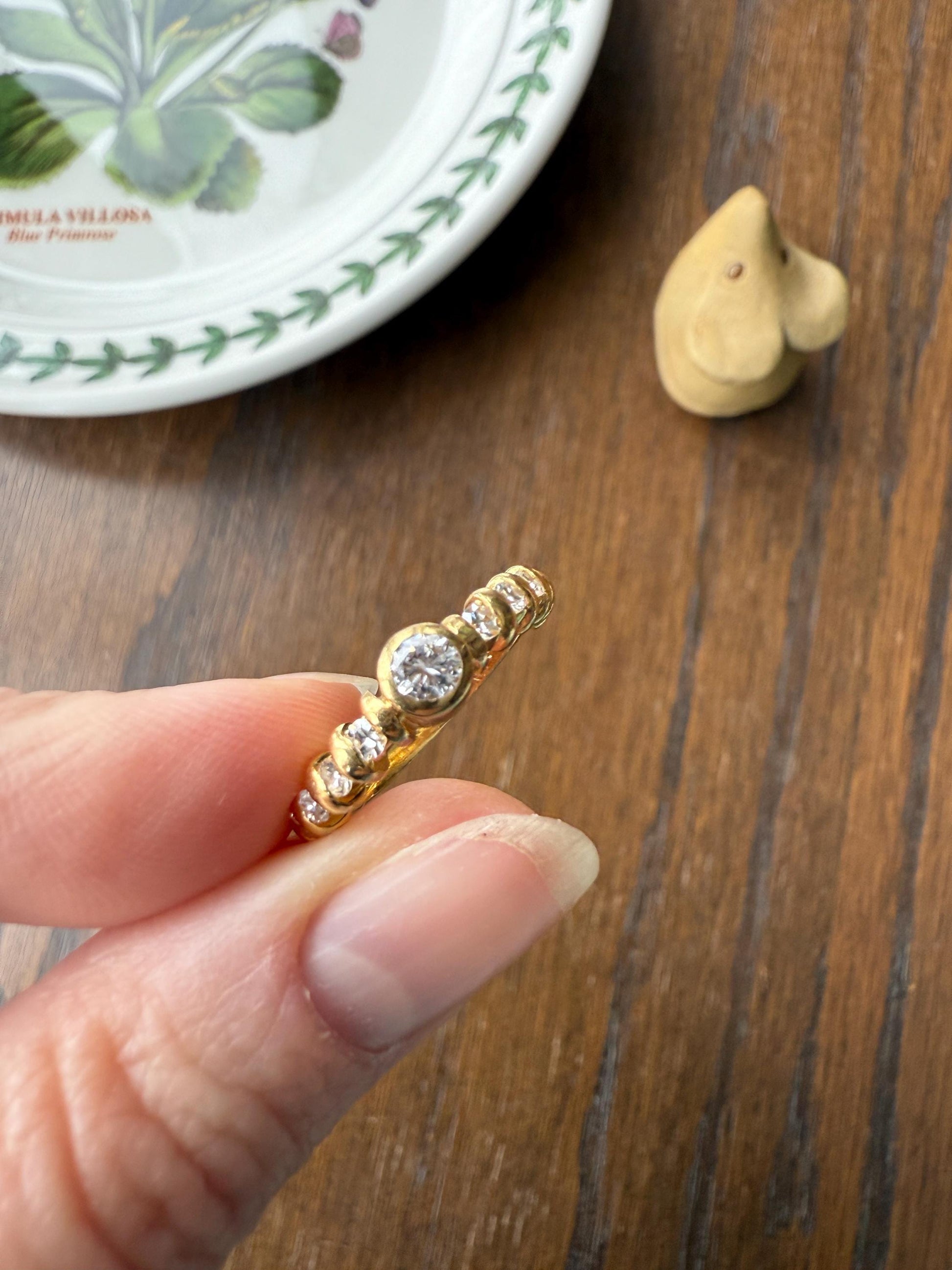 Vintage 18k Gold Diamond Bubble Band Stacker Ring Bezel Set with Accents Eleven Stone