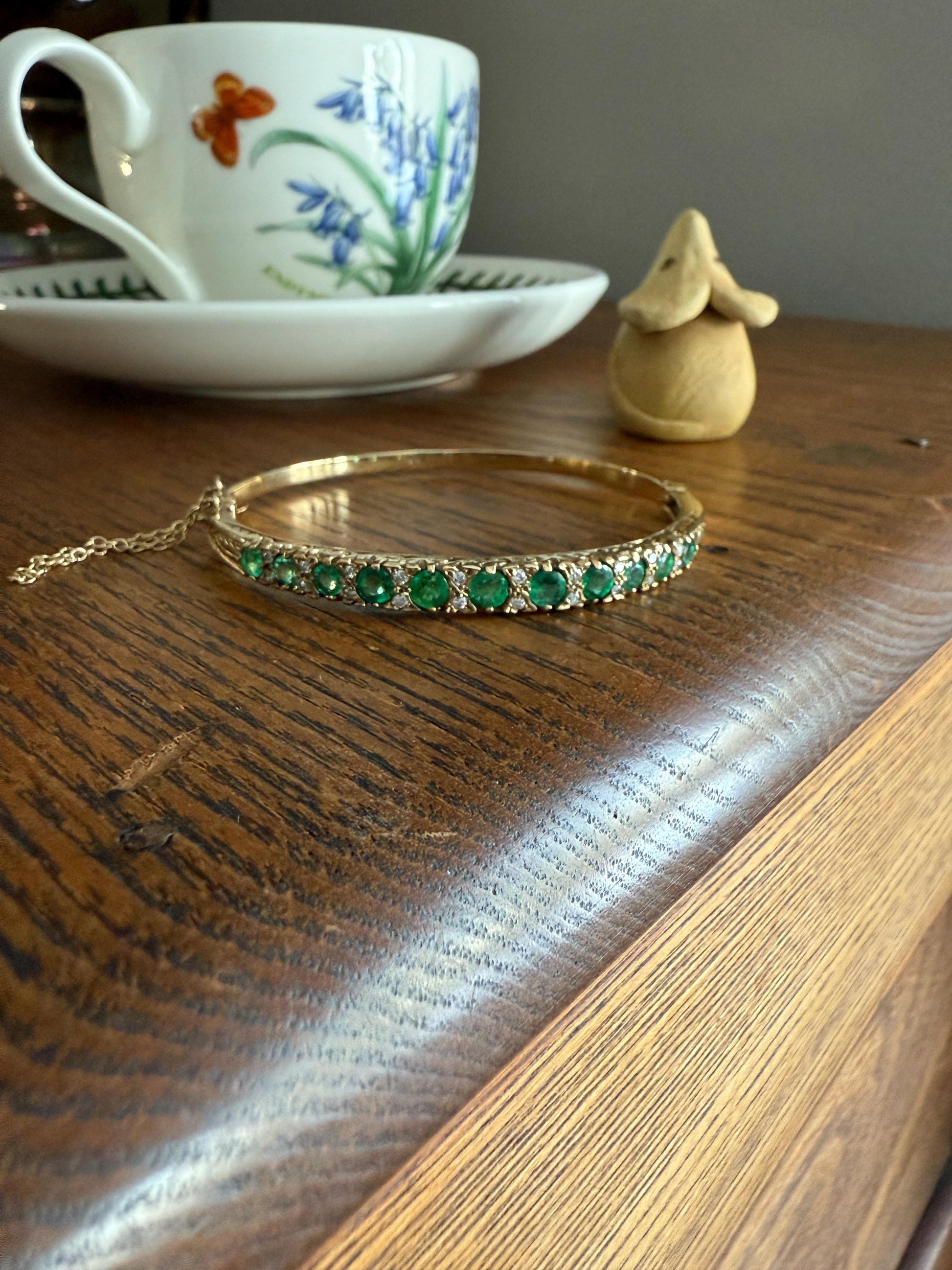 Antique Green Natural EMERALD Single Cut Diamond Hinged Bangle Bracelet 9k Gold Victorian Edwardian Ornate Swirls Not 10k