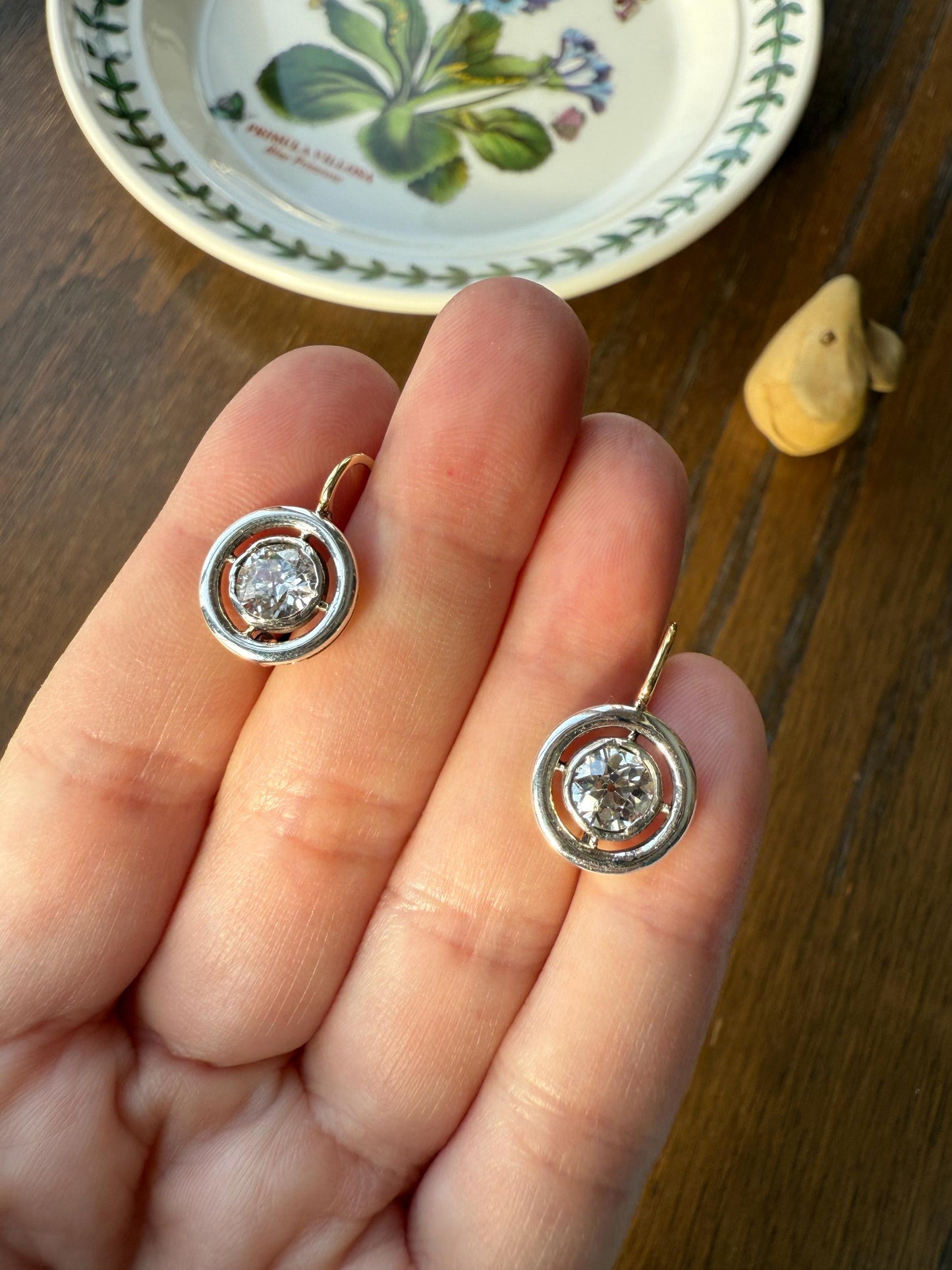Boxed Antique Eye Clean 1.85 Carat Old Mine Cut DIAMOND Dormeuse Earrings Bezel Set in Circle Halo 17k Gold Silver Dangle Bullseye Gift 18k