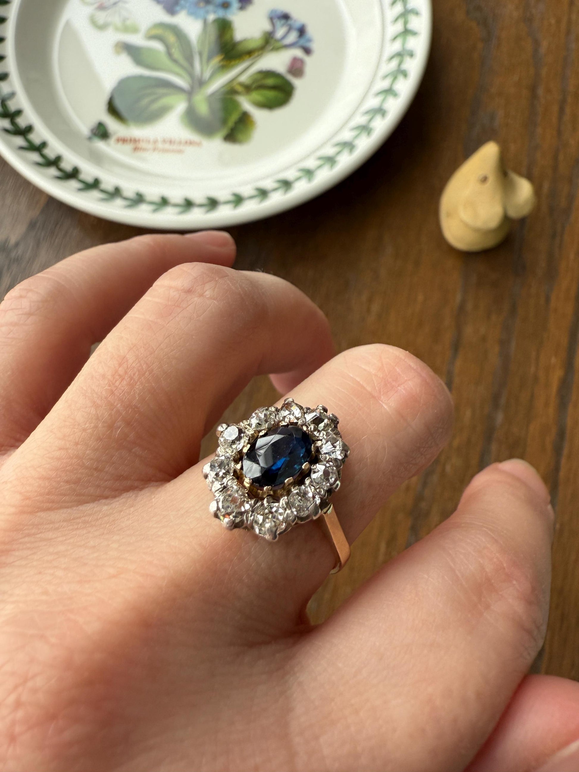 Vintage Natural SAPPHIRE Blue Antique 1.25 Carat Tdw Old Mine Cut DIAMOND Chunky Halo Ring 18k Gold 1.25Ctw OMC