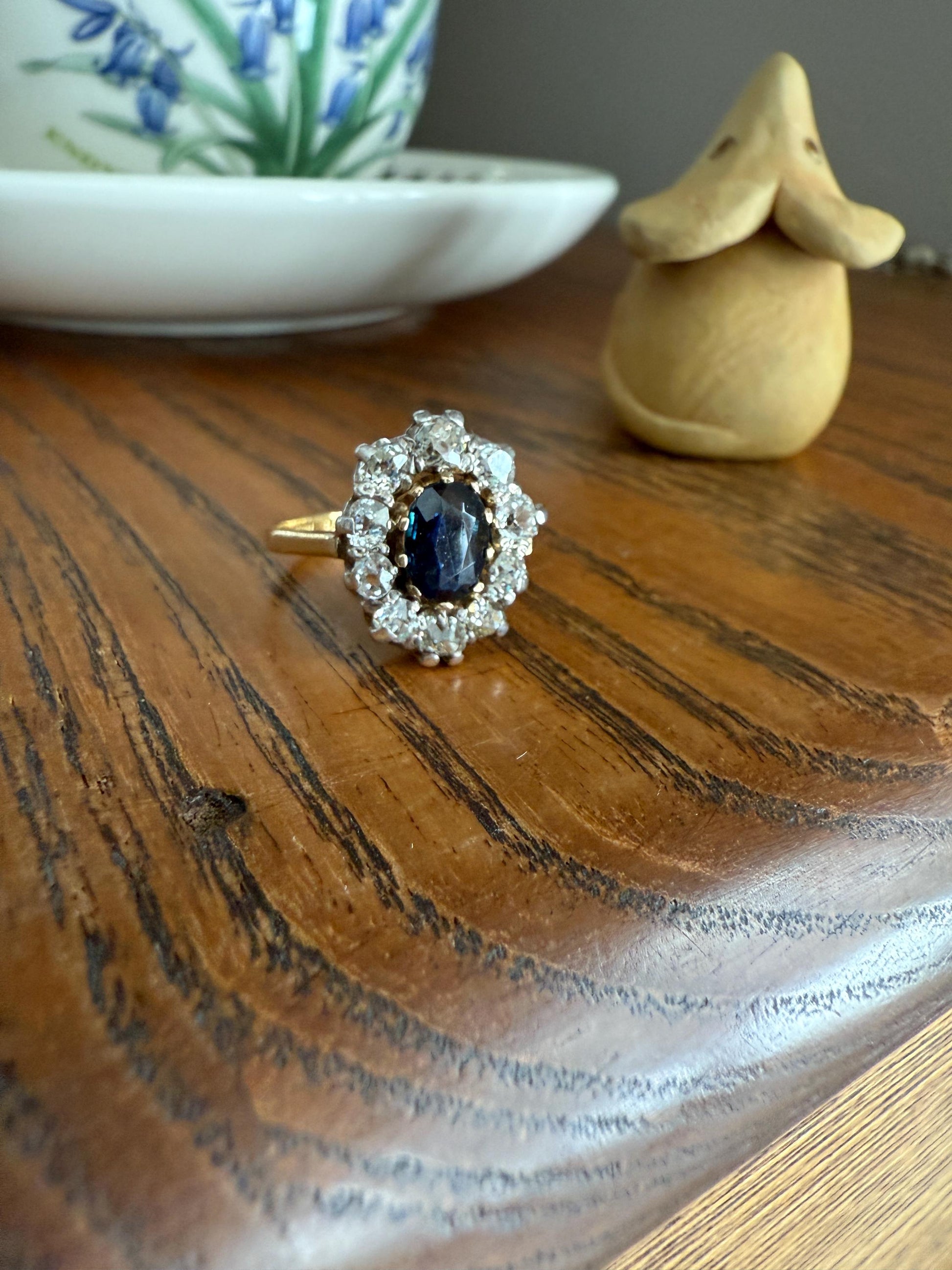 Vintage Natural SAPPHIRE Blue Antique 1.25 Carat Tdw Old Mine Cut DIAMOND Chunky Halo Ring 18k Gold 1.25Ctw OMC