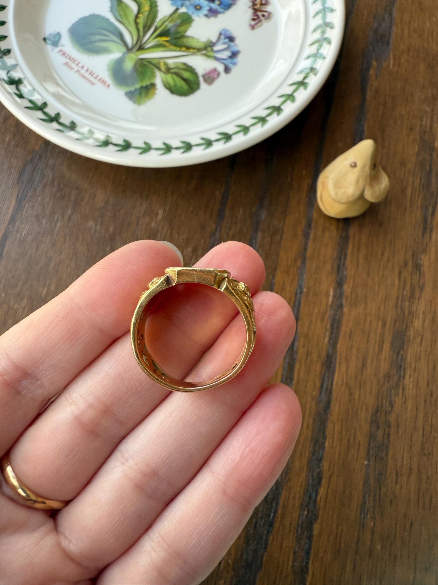 HEAVY Antique LION Chunky SIGNET 15.2g 18k Gold Solid Ring French Figural Animal Head Initial Wax Seal Pb Bp Intaglio Sturdy Band Unisex Man