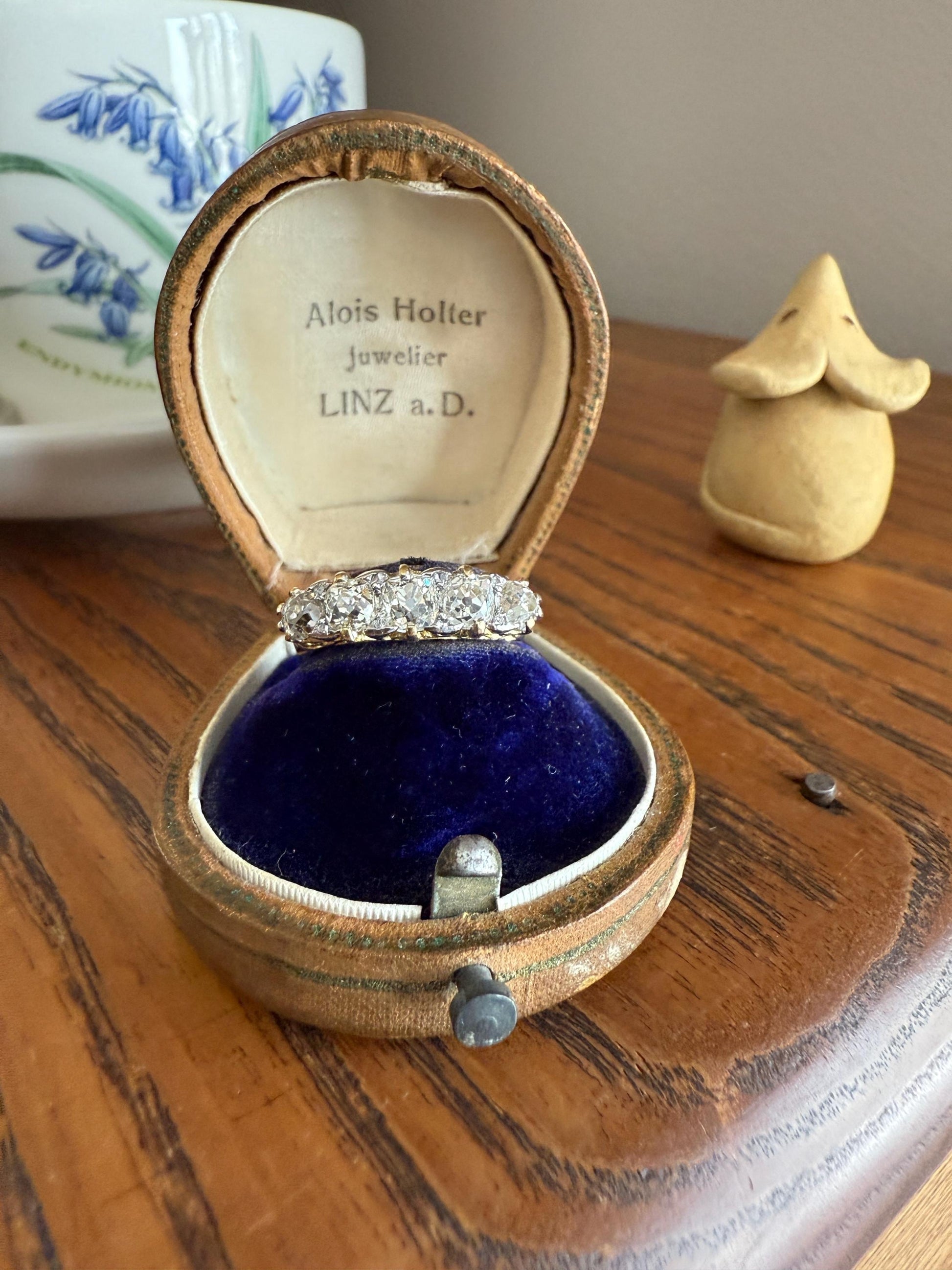 Antique 1.5 Carat Old Mine Cut DIAMOND 5 Five Stone Band Ring 18k Gold Rose Cut Spacers Gemset Prongs Scrolled Victorian Romantic Gift