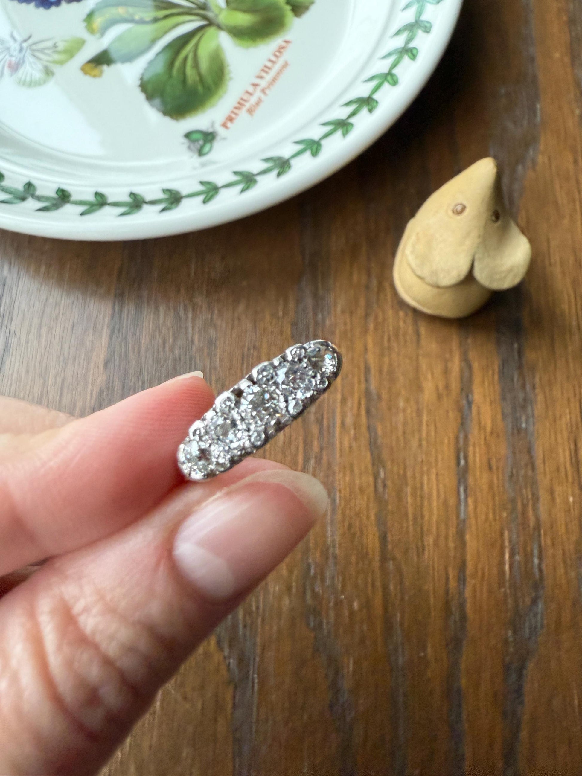 Antique One Carat Old Mine Cut DIAMOND 5 Five Stone Band Ring Platinum Rose Cut Spacers Gemset Prongs Scrolled French Edwardian