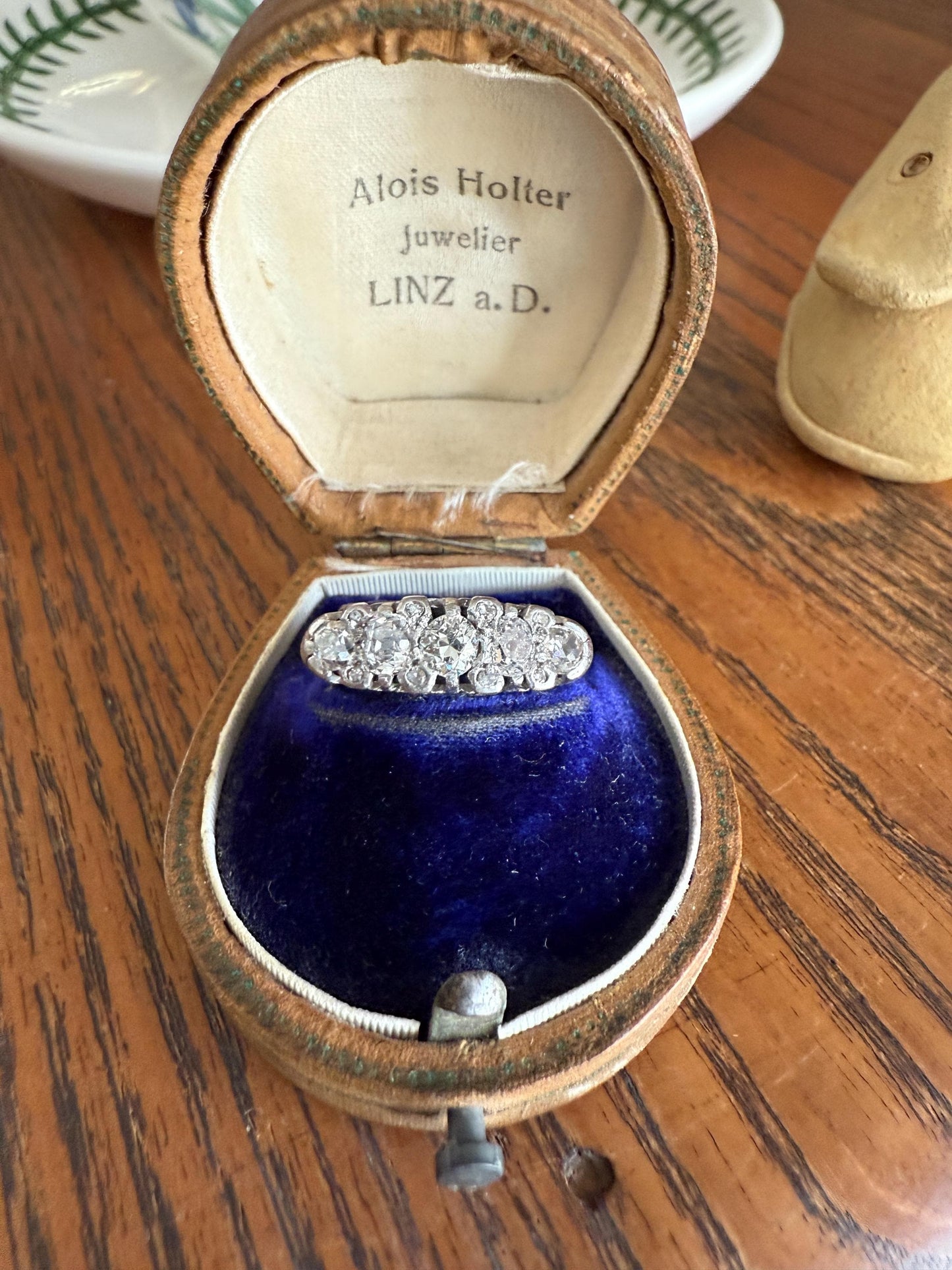 Antique One Carat Old Mine Cut DIAMOND 5 Five Stone Band Ring Platinum Rose Cut Spacers Gemset Prongs Scrolled French Edwardian