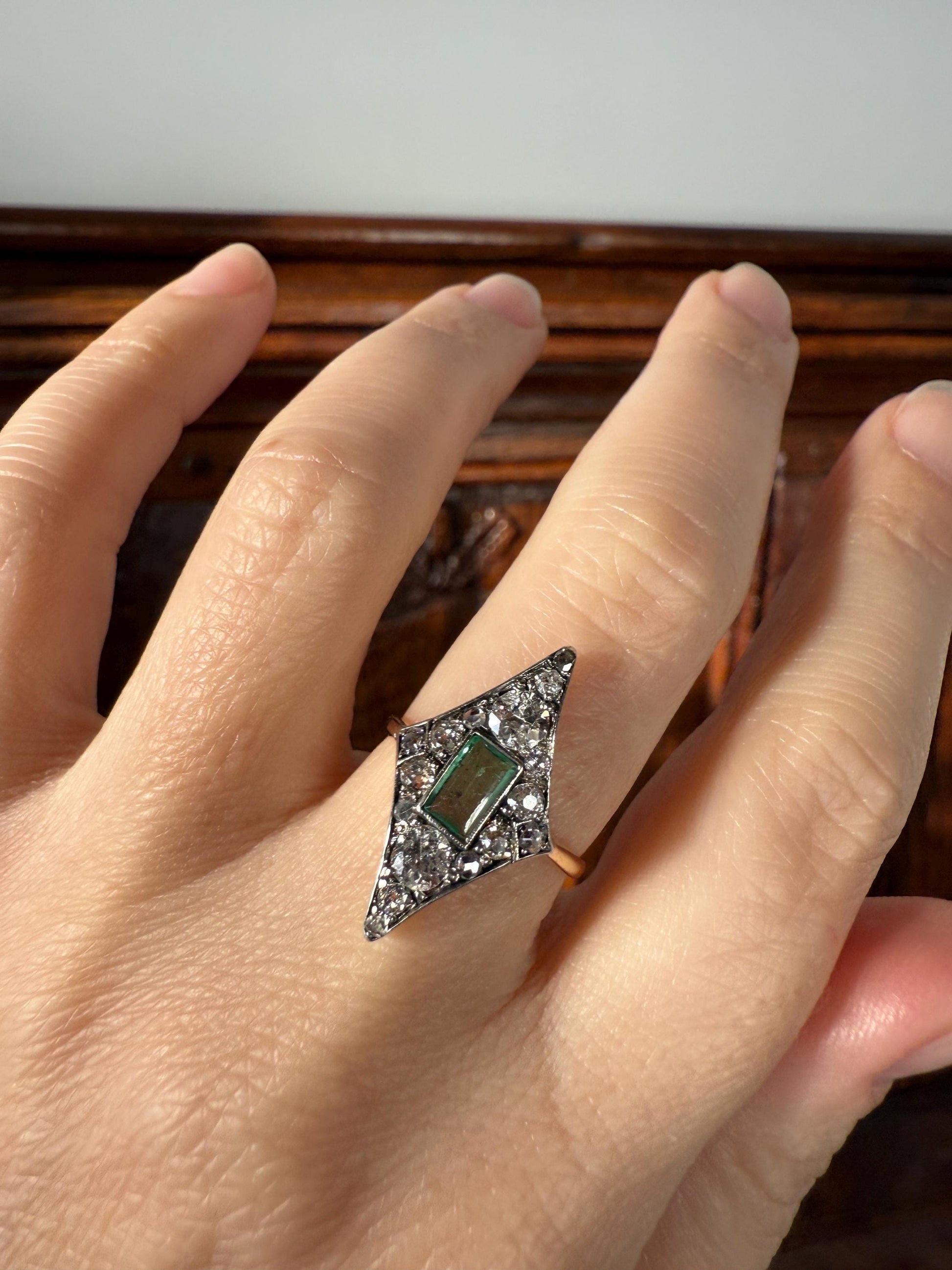 Dramatic Kite Shaped Panel Ring Green Natural Emerald 1 Carat Mixed Old Cut Diamonds Mine Rose Cluster 18k Gold & Platinum c1922 Art Deco