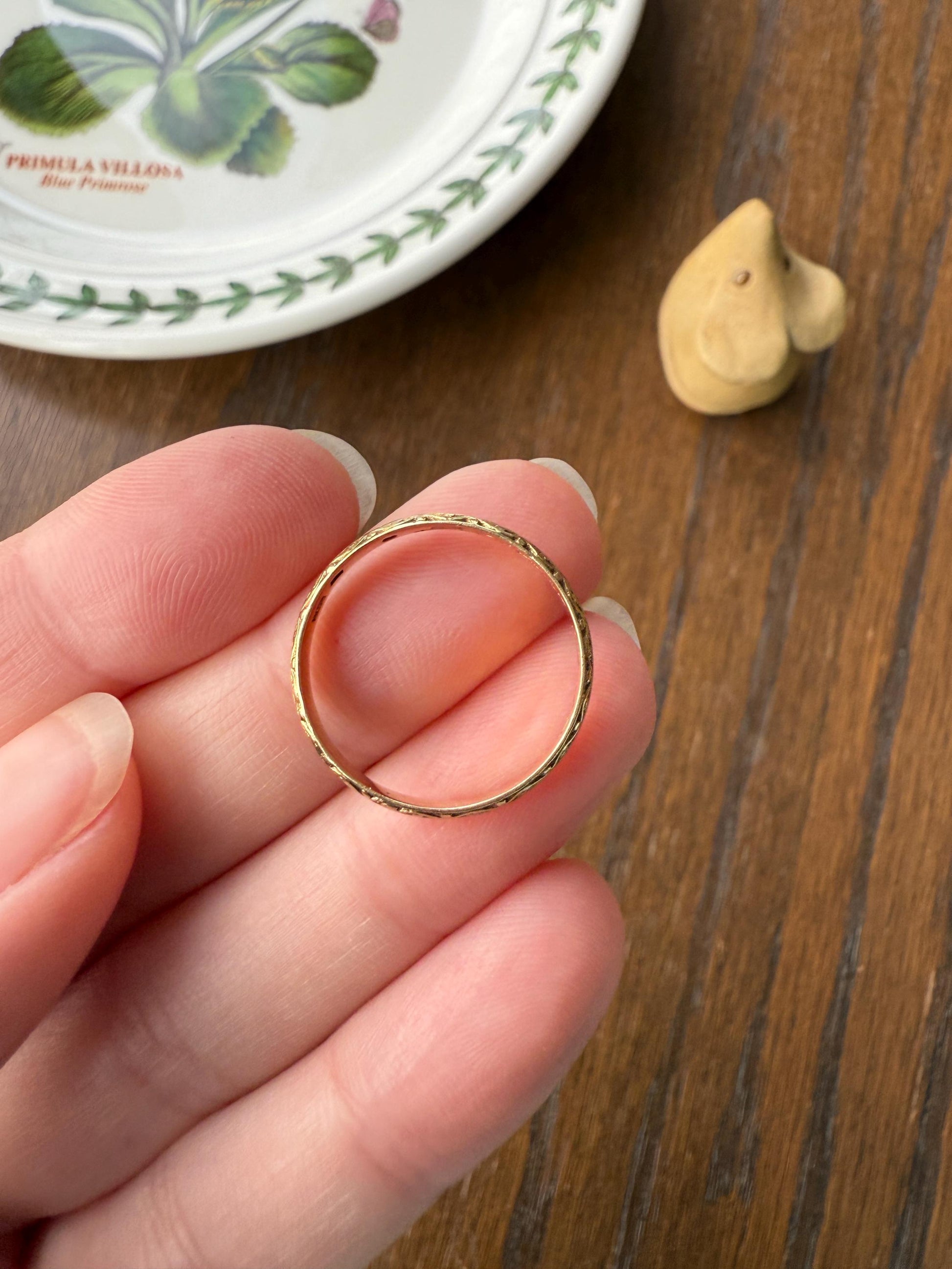 DATED Engraved Vintage Wedding Band Vertical Edge Engraving December 1937 Ornate Swirl Stacker 14k Gold Solid Ring Art Deco