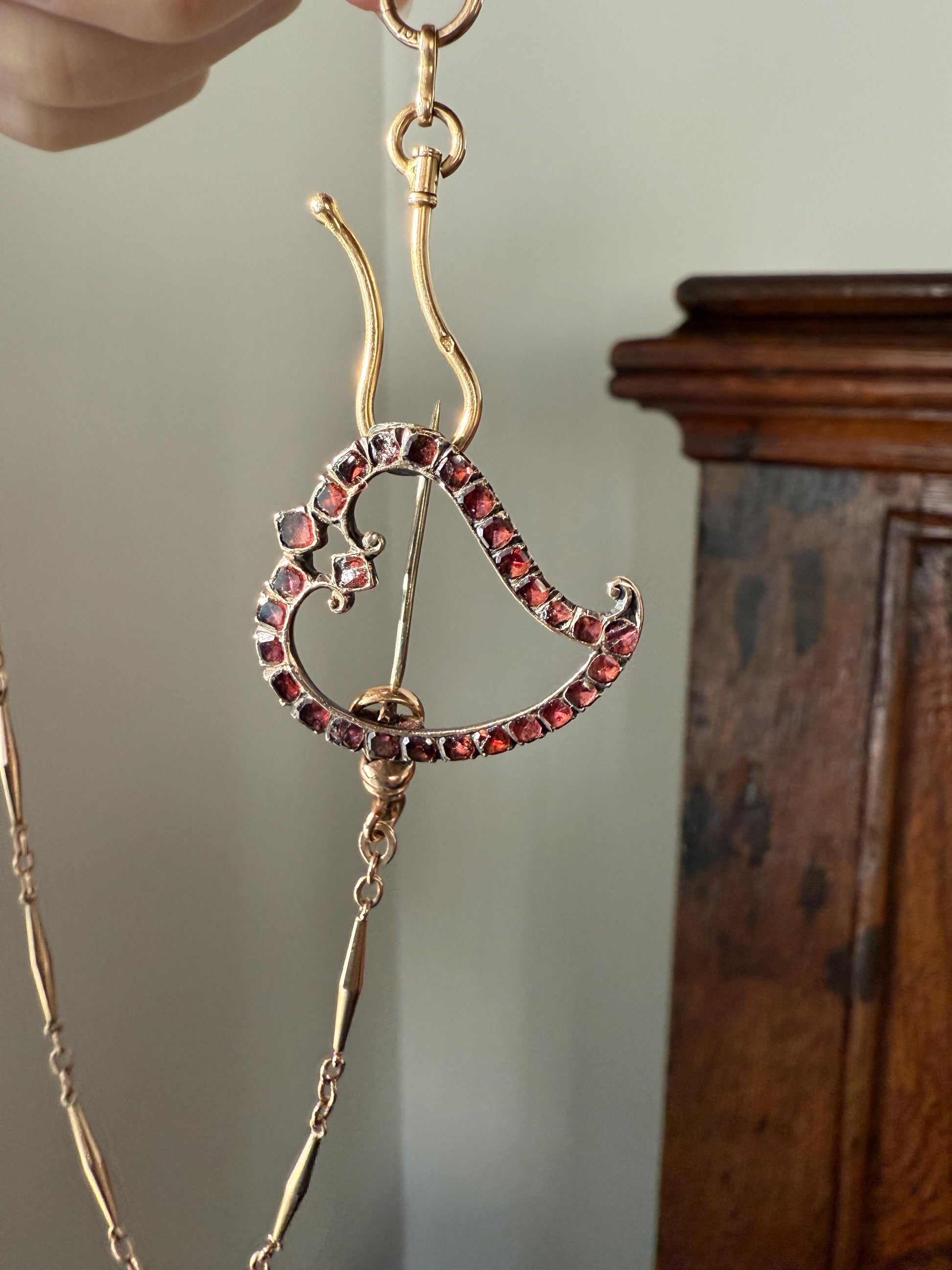 Georgian Antique Crowned WITCH'S HEART Flat Cut Garnet Figural 9k Gold Brooch Pendant Charm Holder Extender Connector Romantic Gift