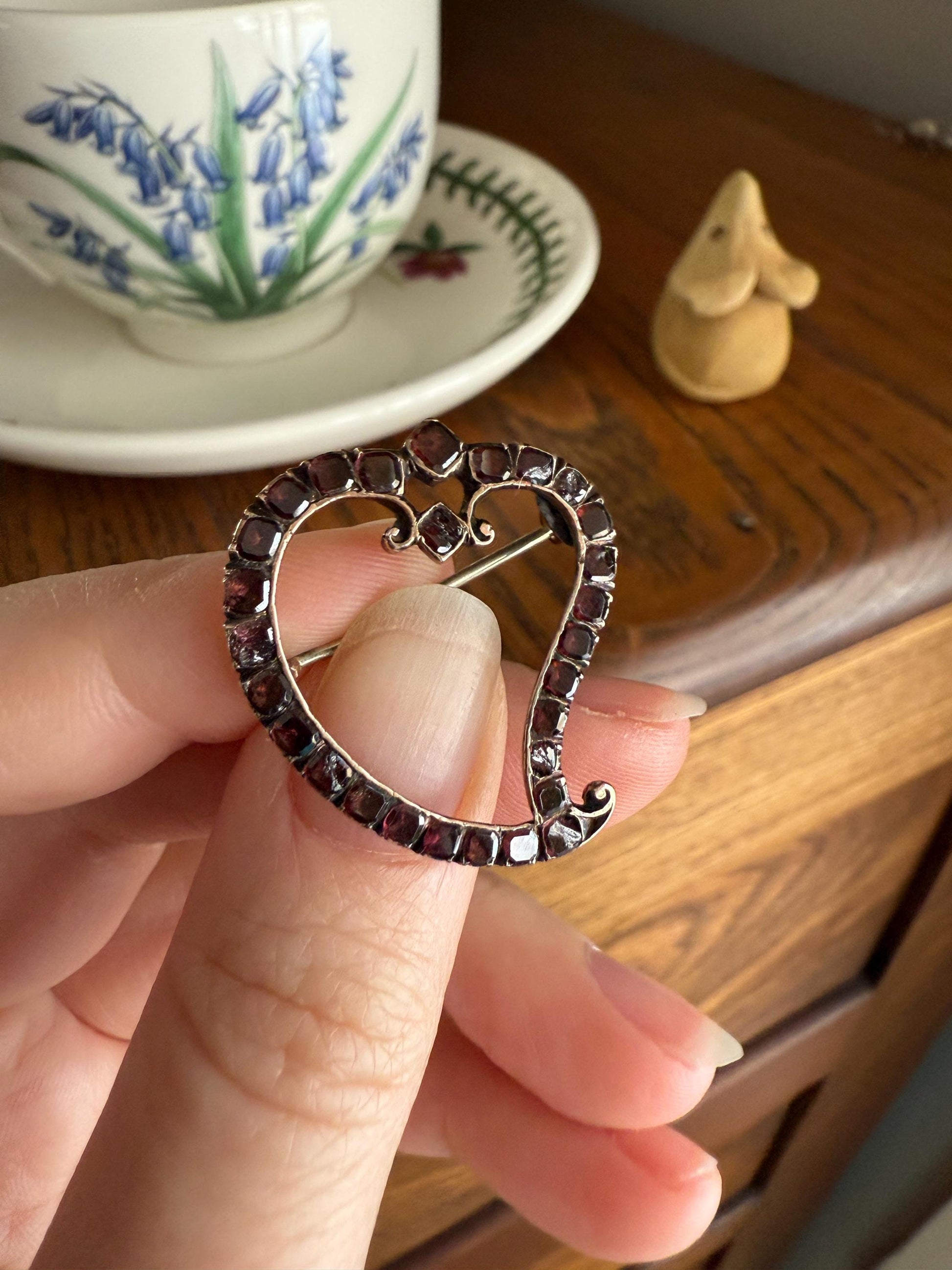 Georgian Antique Crowned WITCH'S HEART Flat Cut Garnet Figural 9k Gold Brooch Pendant Charm Holder Extender Connector Romantic Gift