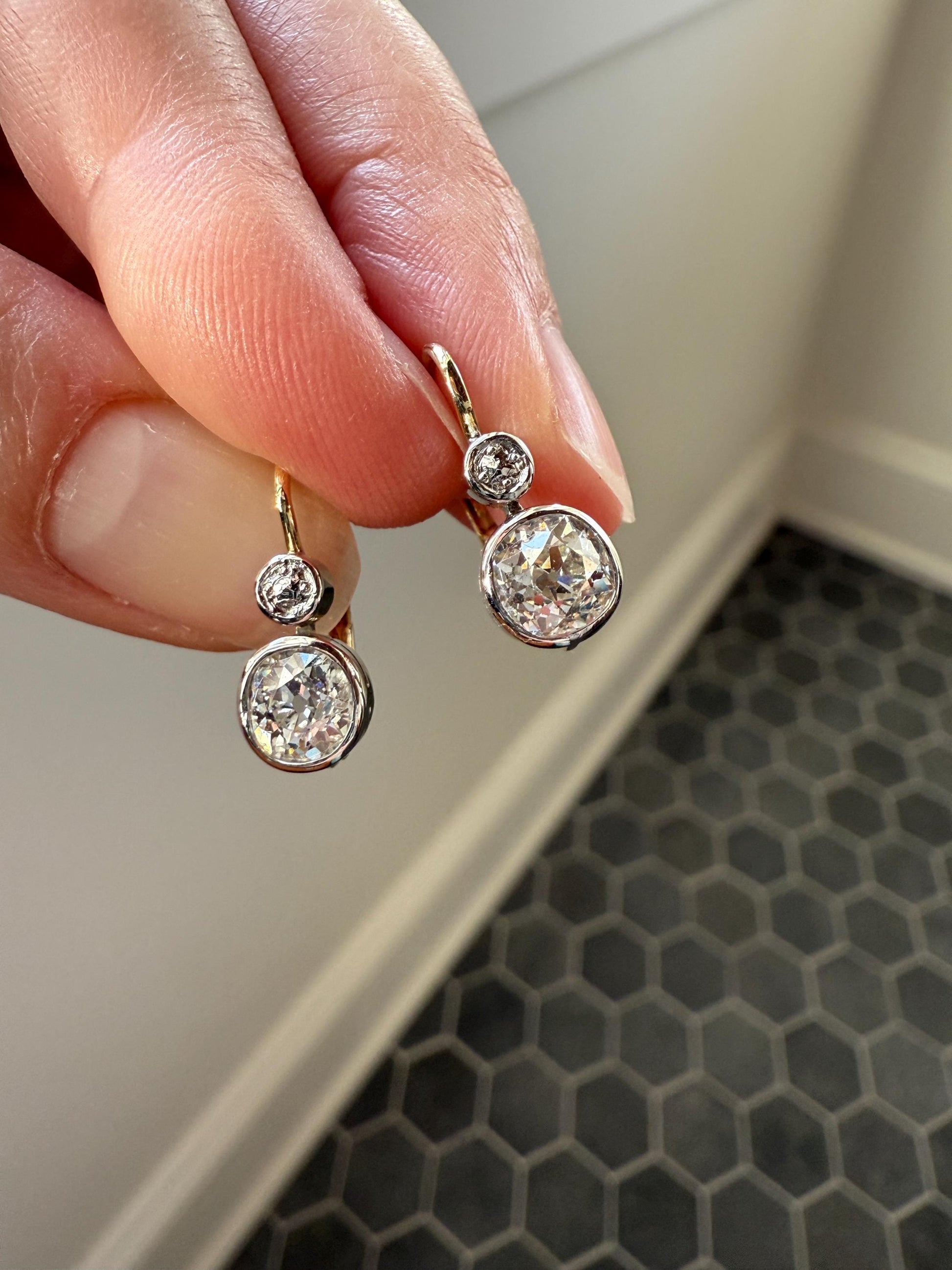 Boxed Antique 1.6 Carat Old Mine Cut DIAMOND Dormeuse Earrings Bezel Set 14k Gold Dangle Bullseye Illusion Setting