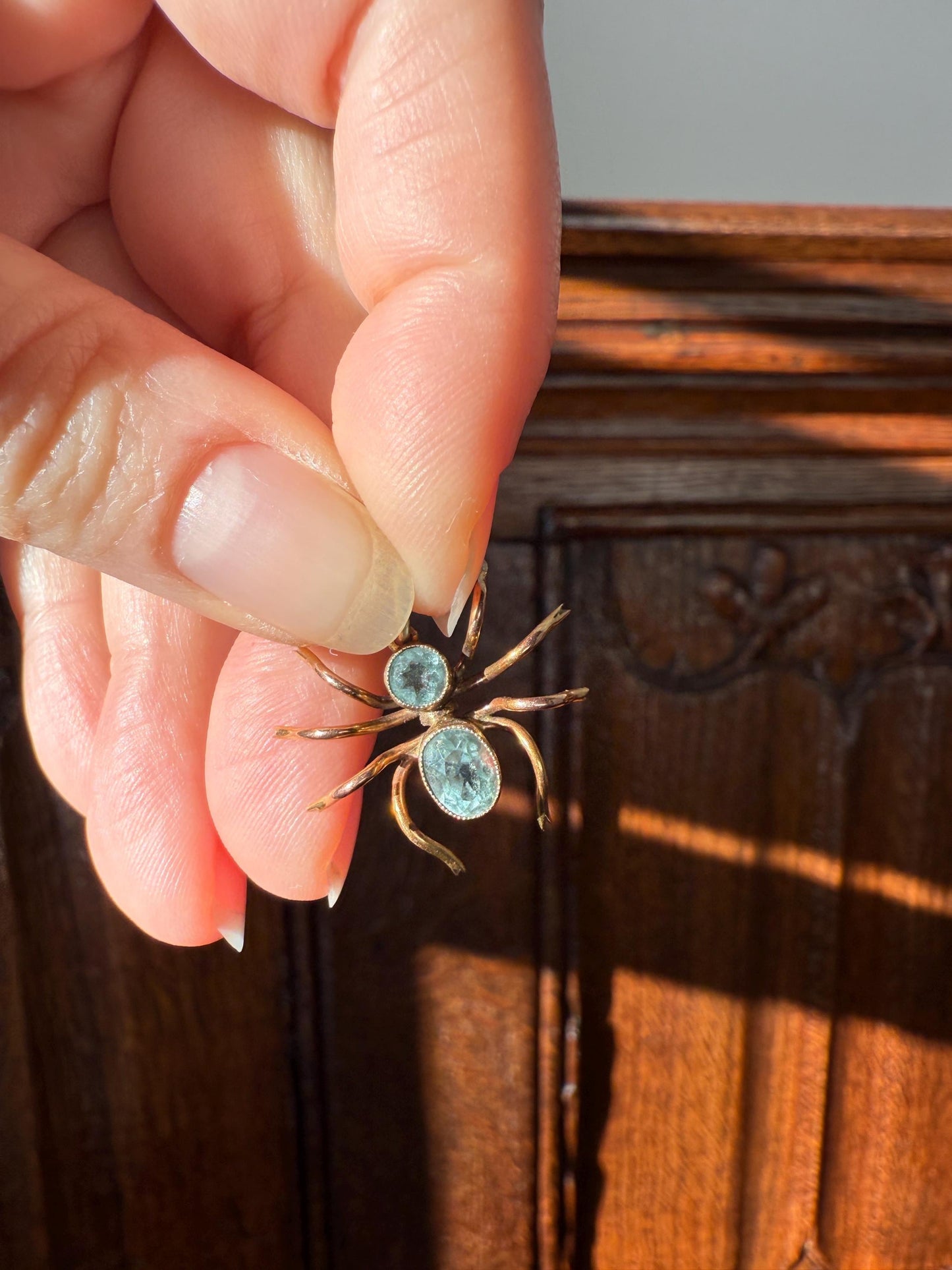 SPIDER Victorian Antique Figural 10k Gold Light Blue Paste Aquamarine Pendant Bugs Insects