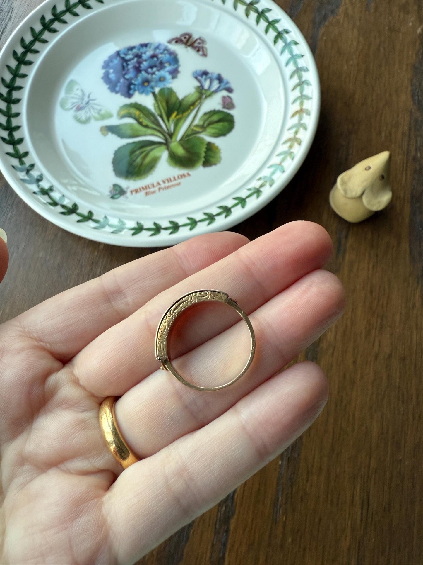LOCKET RING 14k Gold Victorian Engraved Antique Opening Stacker Band Ornate Enamel Secret Hidden Compartment