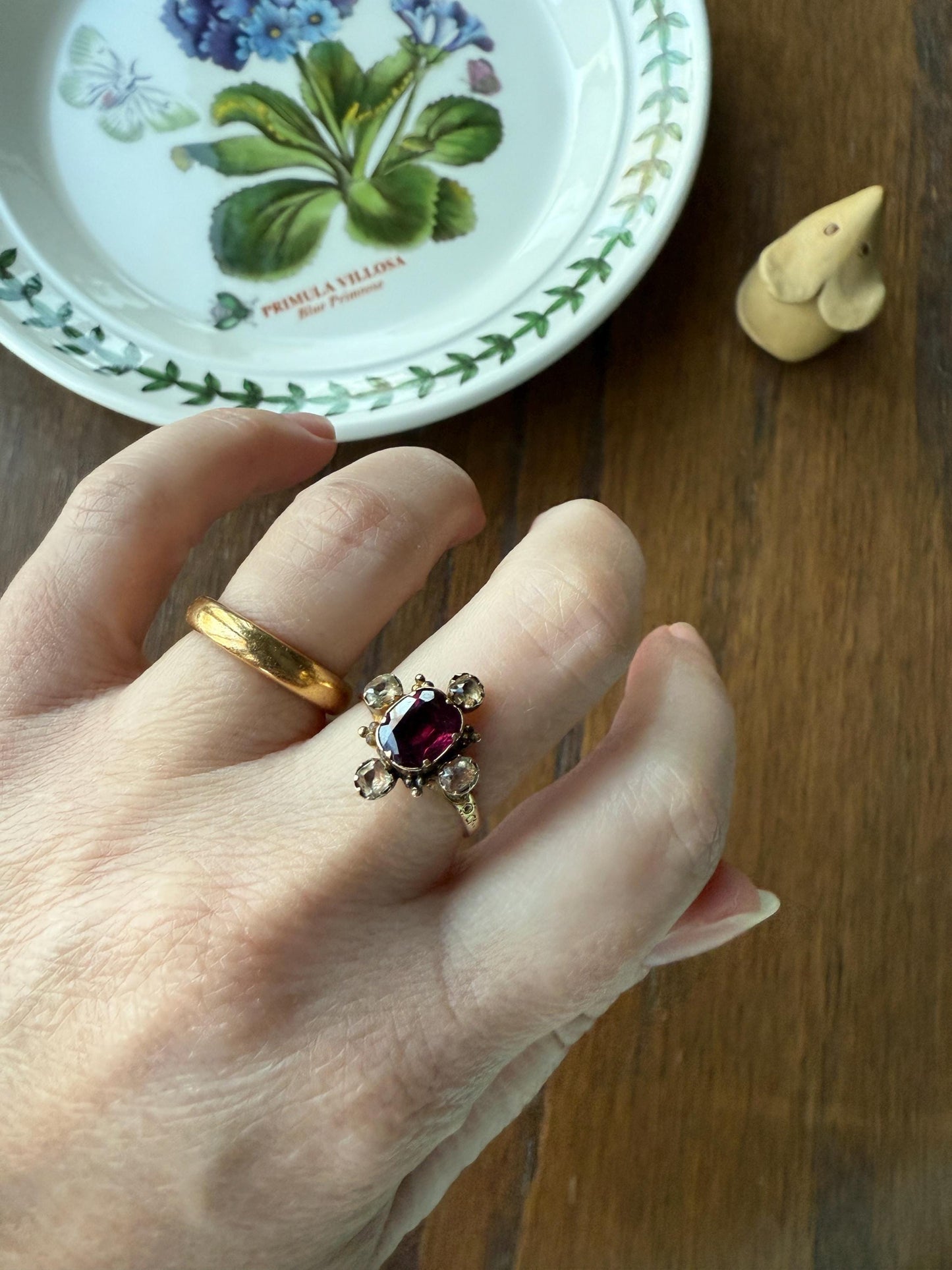 Antique Old Cut GARNET Pale Yellow Rivet Halo Cruciform HEART Locket Back Antique Ring 18k Gold Georgian Victorian
