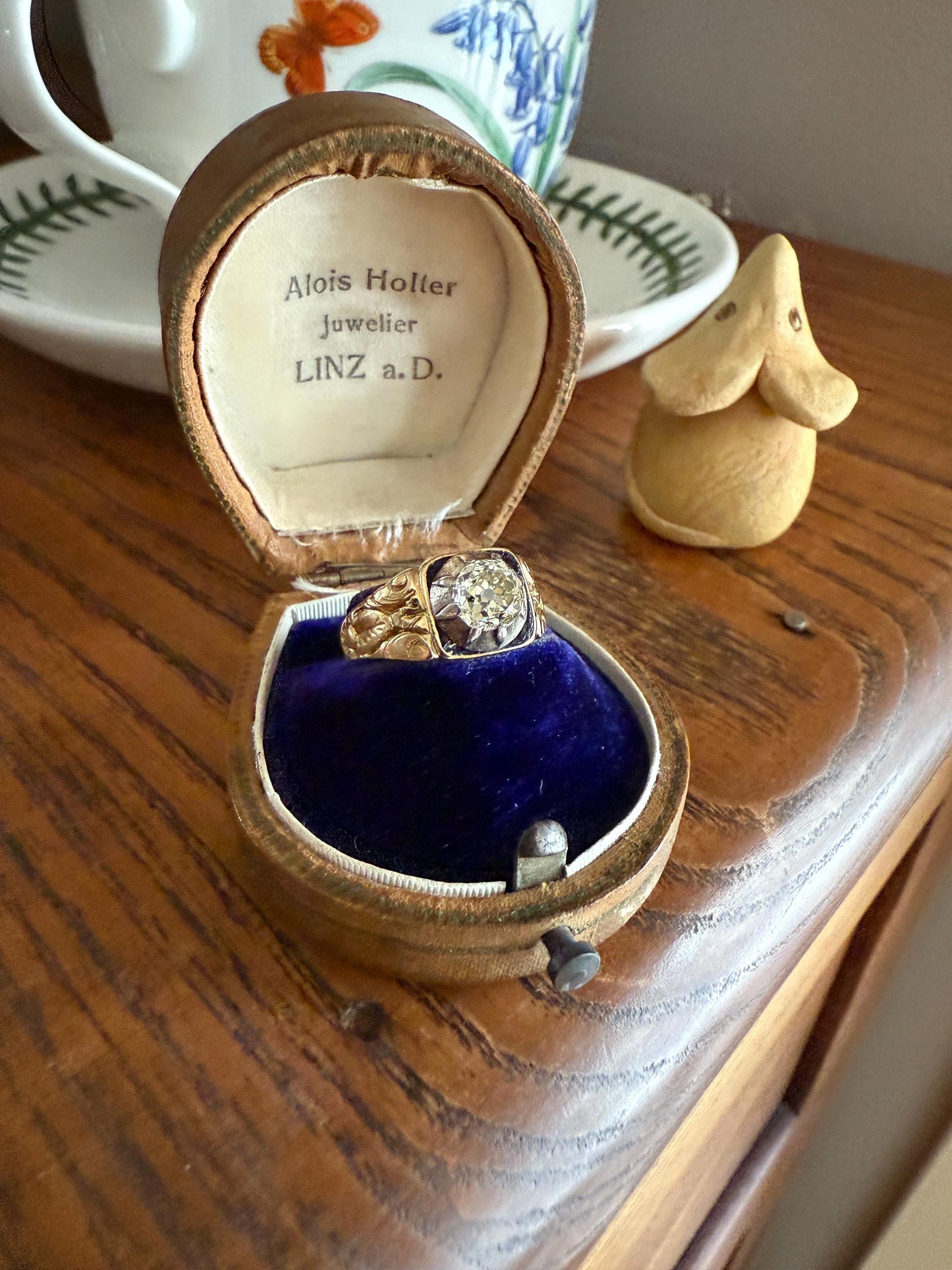 Chunky One Carat Old Mine Cut DIAMOND Solitaire Georgian to Early Victorian Open Back Antique 18k Gold Silver Collet Ornate Stacker OMC
