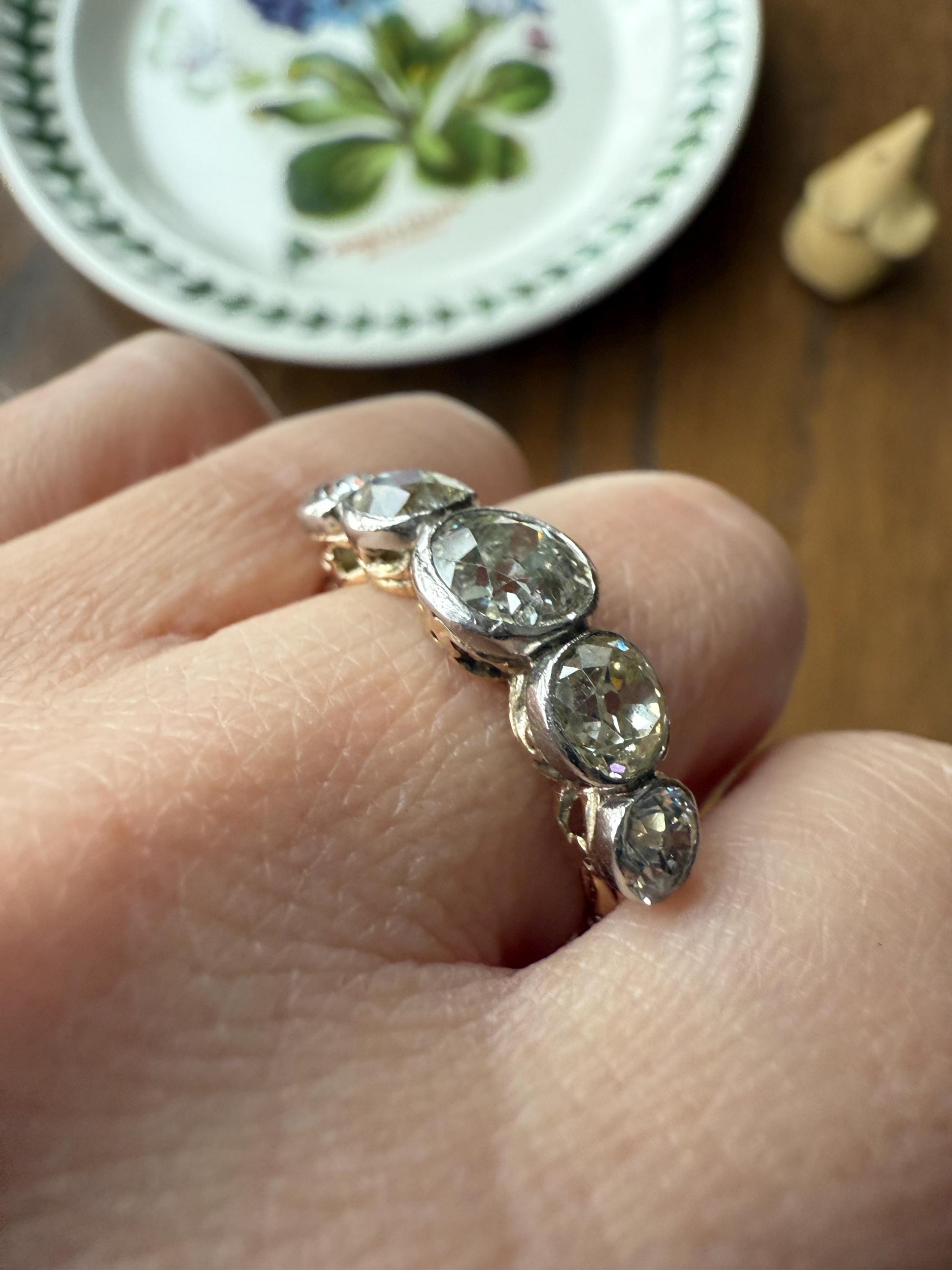 Large Antique 3 CARATS Old Mine Cut DIAMOND Five Stone Stacker Band Bezel Set Edwardian 18k Gold Big Finger Size 3Ctw OMC