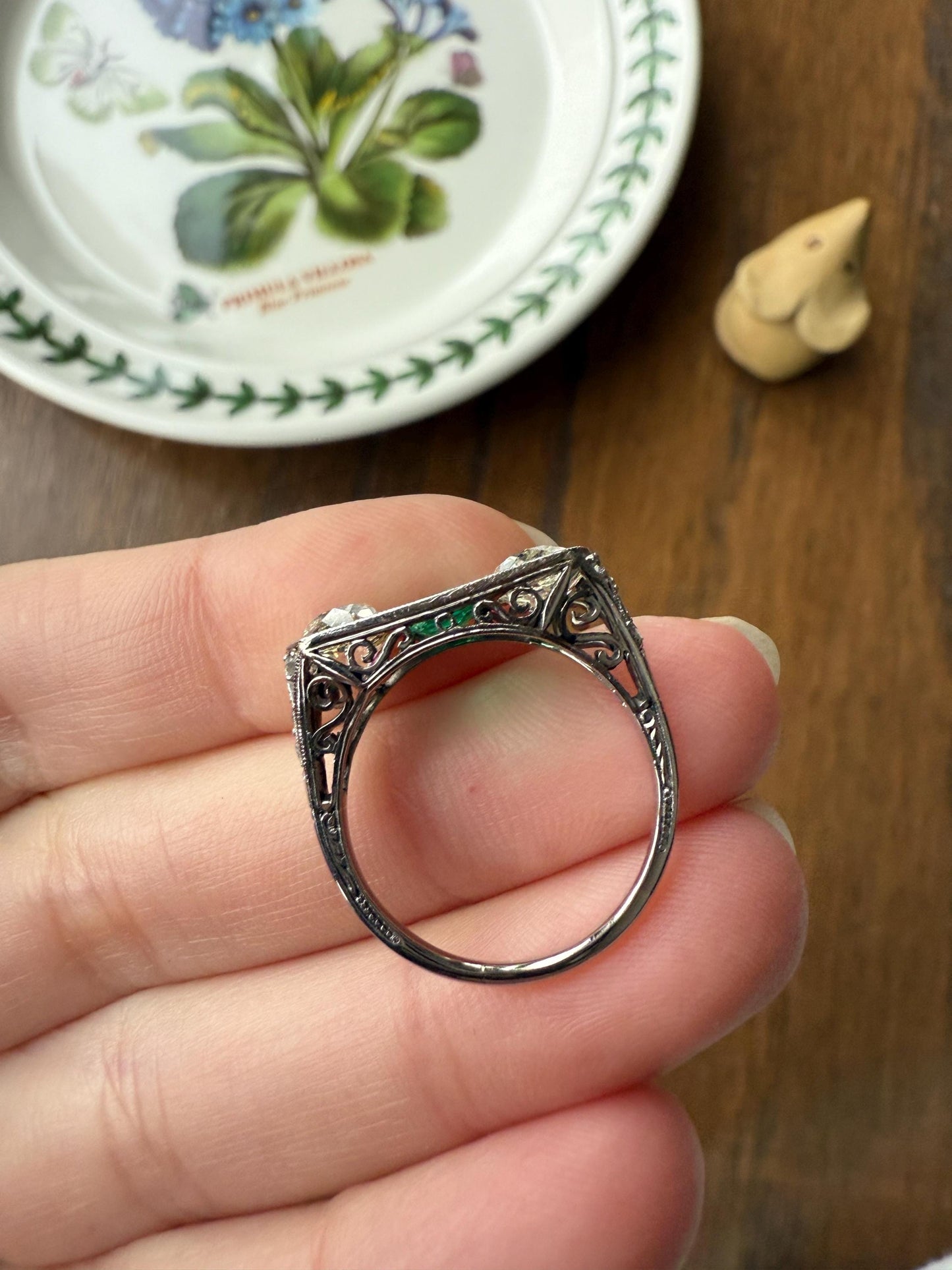 Special Antique Natural Emerald 2 Carats Old Mine Cut DIAMOND Three Stone Ring Boxed Platinum Green Art Deco Ornate Filigree Stacker