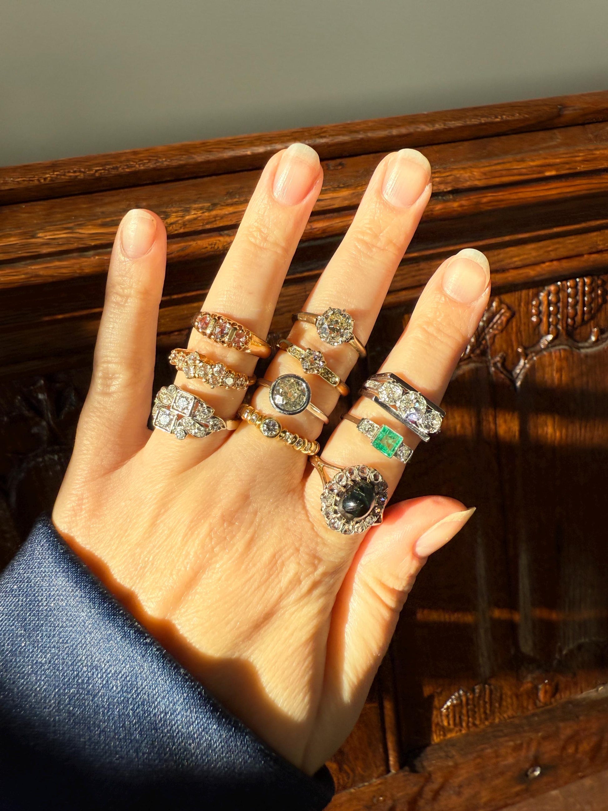 Vintage 18k Gold Diamond Bubble Band Stacker Ring Bezel Set with Accents Eleven Stone