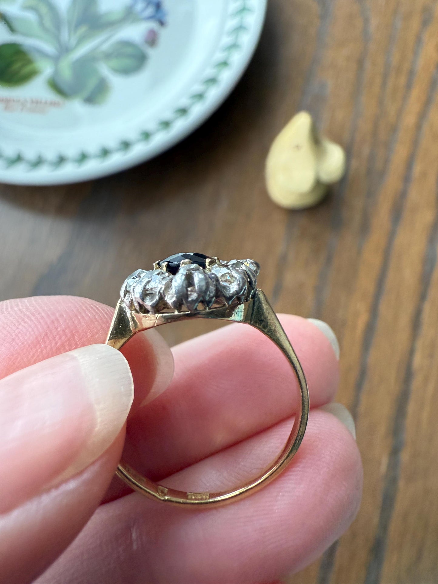 Vintage Natural SAPPHIRE Blue Antique 1.25 Carat Tdw Old Mine Cut DIAMOND Chunky Halo Ring 18k Gold 1.25Ctw OMC