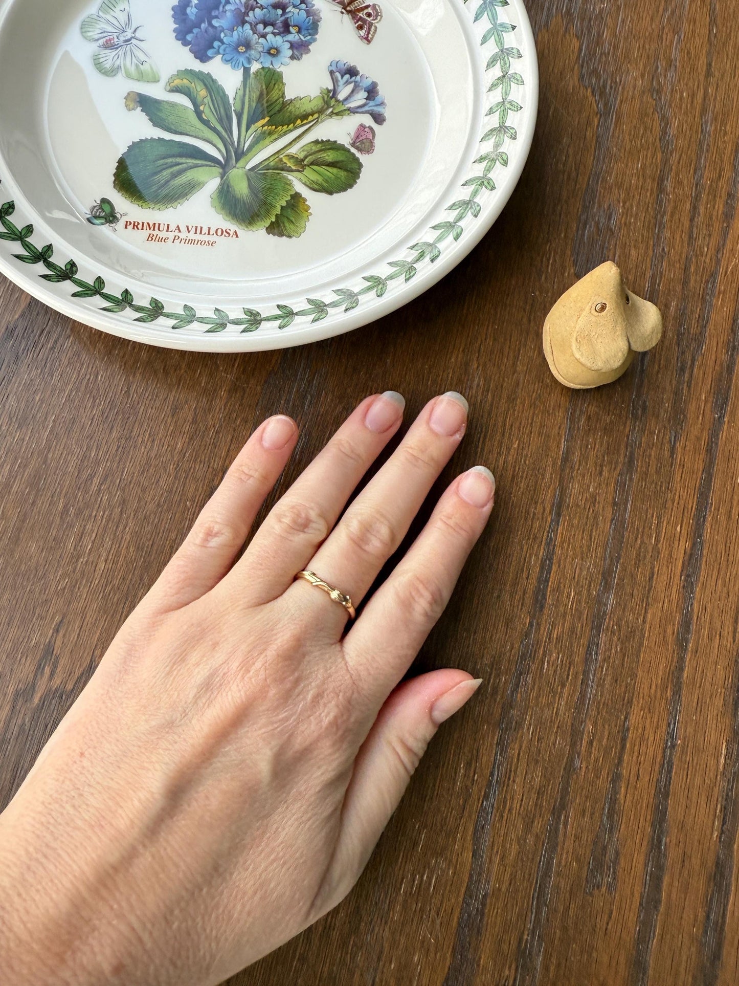 A Mouse from Mouse's House Figural 9k Gold Solid Band Stacker Ring Victorian Style Animal Jewelry Personal Collection Release : )