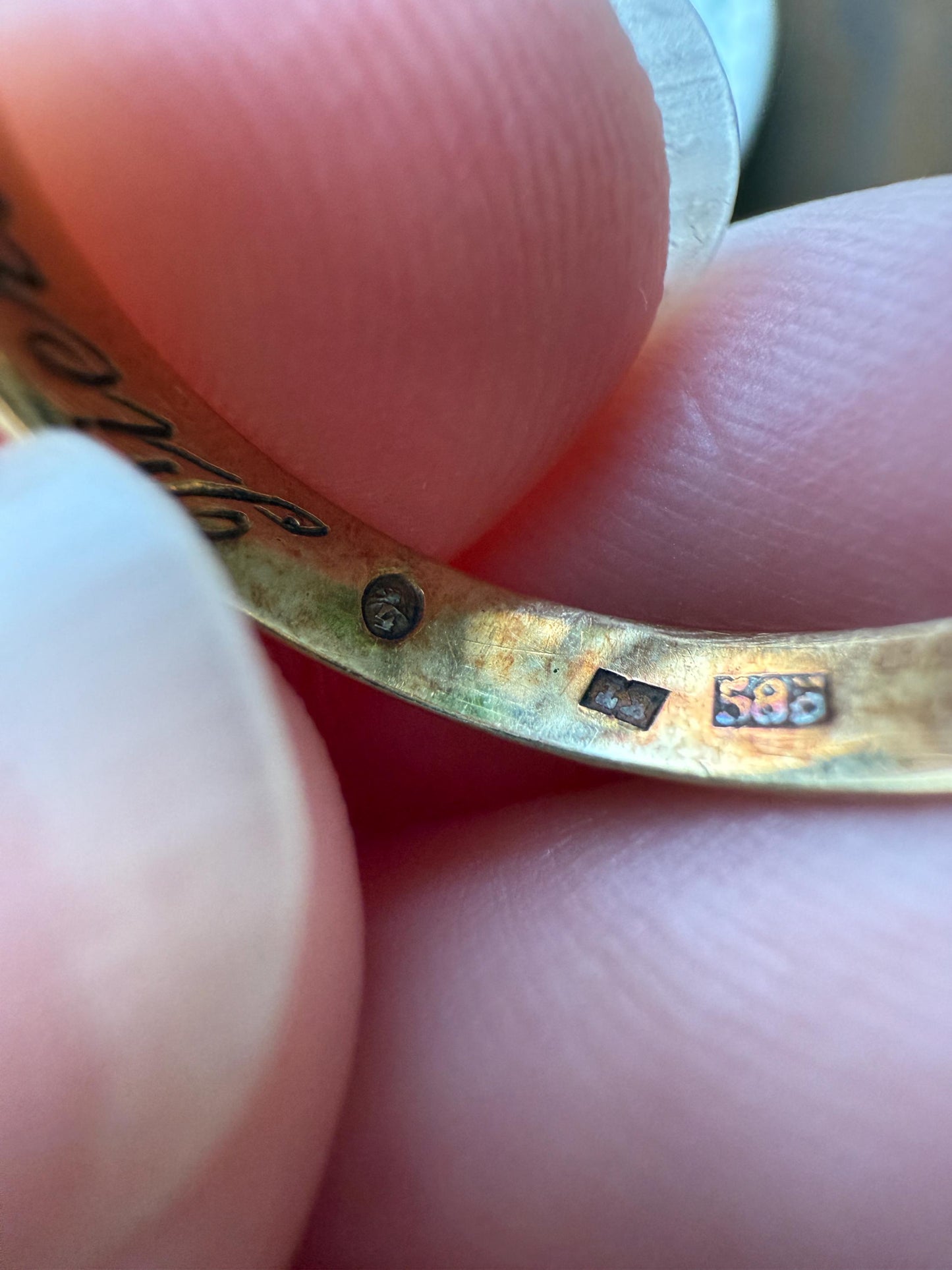 DATED Engraved Vintage Wedding Band Vertical Edge Engraving December 1937 Ornate Swirl Stacker 14k Gold Solid Ring Art Deco