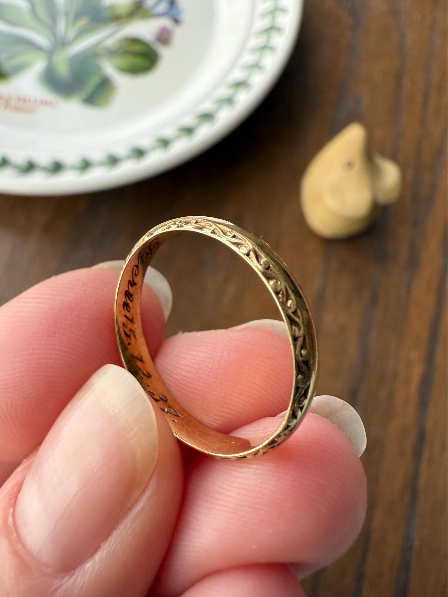 DATED Engraved Vintage Wedding Band Vertical Edge Engraving December 1937 Ornate Swirl Stacker 14k Gold Solid Ring Art Deco