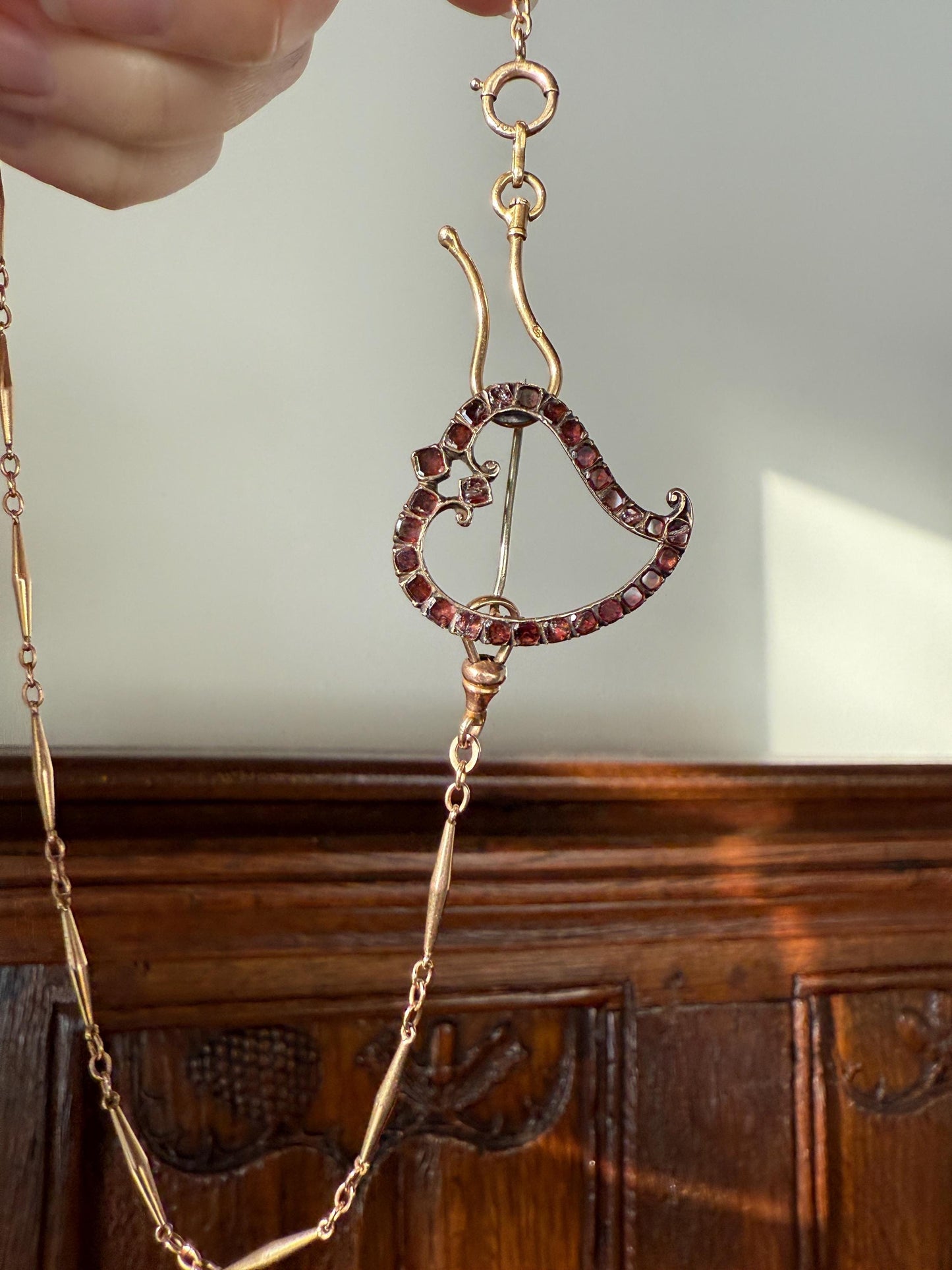 Georgian Antique Crowned WITCH'S HEART Flat Cut Garnet Figural 9k Gold Brooch Pendant Charm Holder Extender Connector Romantic Gift