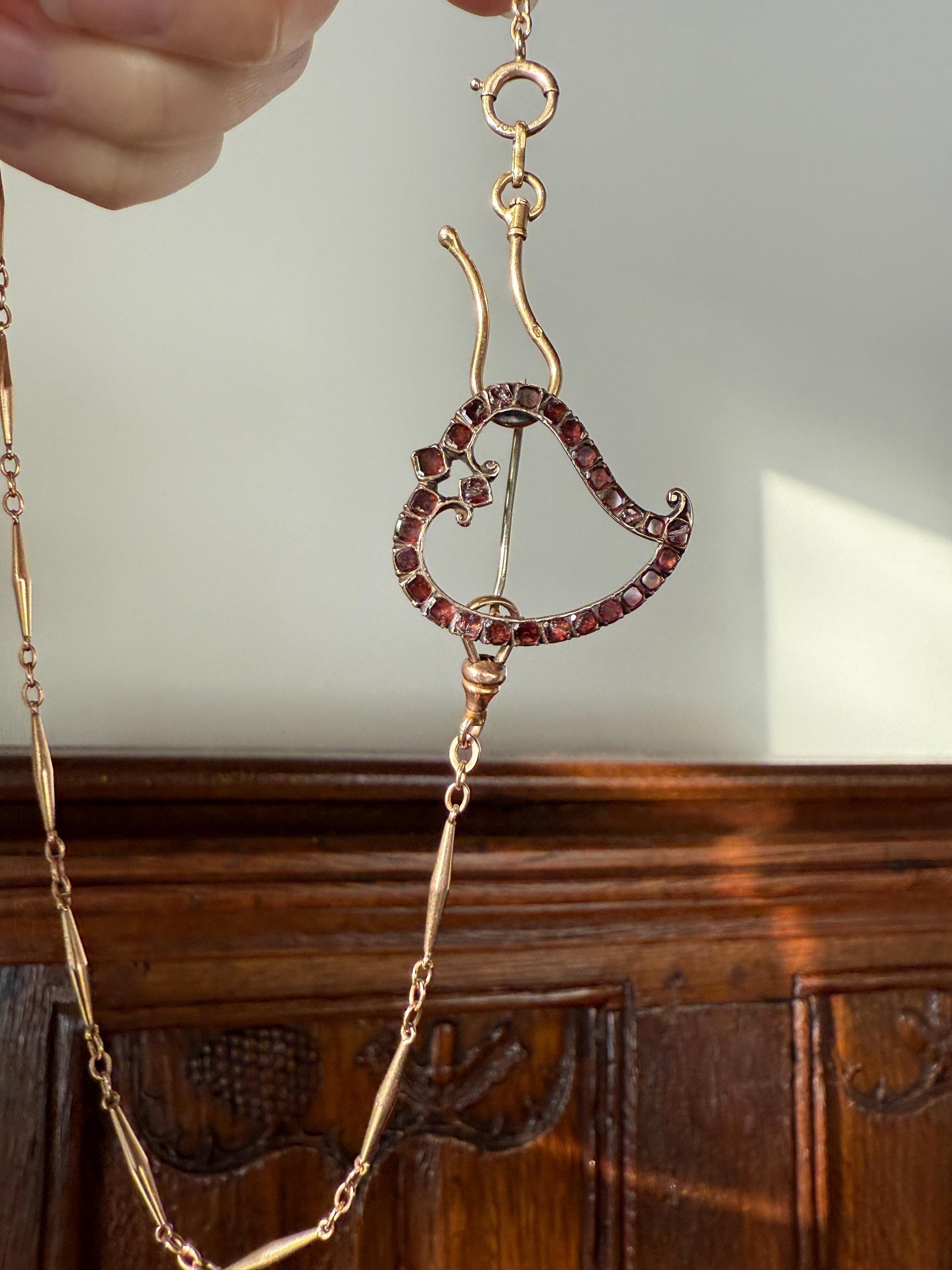 Georgian Antique Crowned WITCH'S HEART Flat Cut Garnet Figural 9k Gold Brooch Pendant Charm Holder Extender Connector Romantic Gift