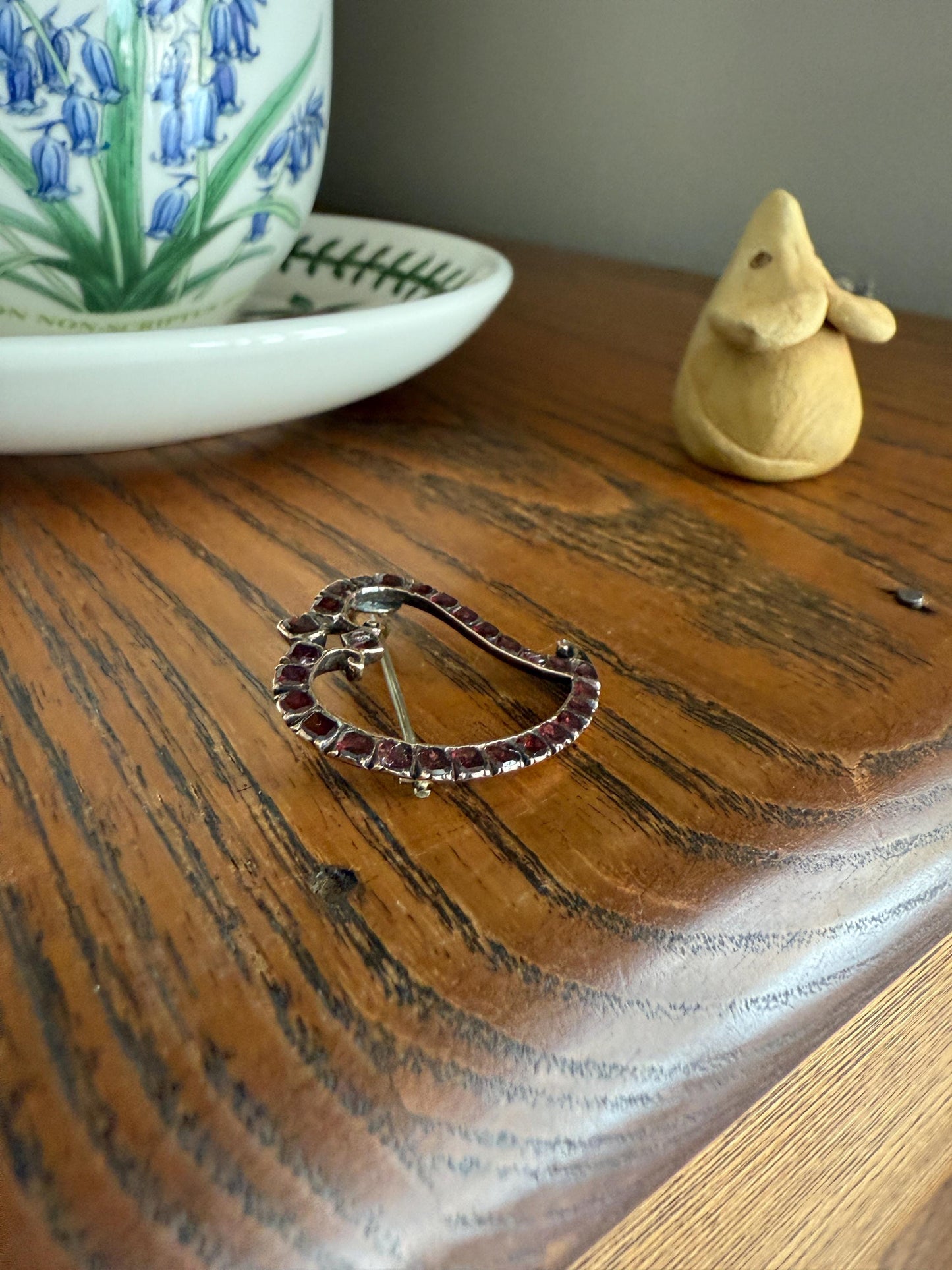 Georgian Antique Crowned WITCH'S HEART Flat Cut Garnet Figural 9k Gold Brooch Pendant Charm Holder Extender Connector Romantic Gift