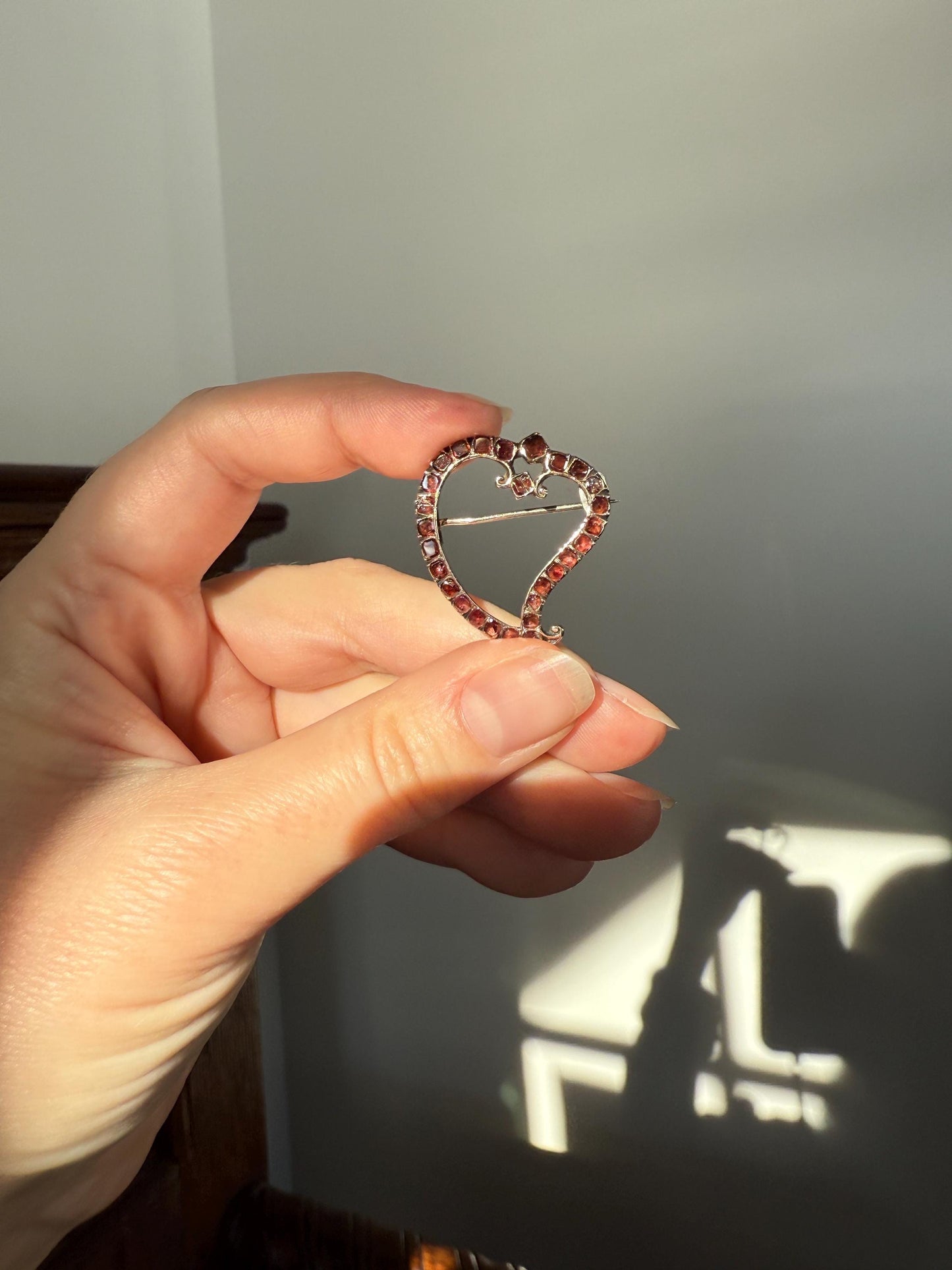 Georgian Antique Crowned WITCH'S HEART Flat Cut Garnet Figural 9k Gold Brooch Pendant Charm Holder Extender Connector Romantic Gift