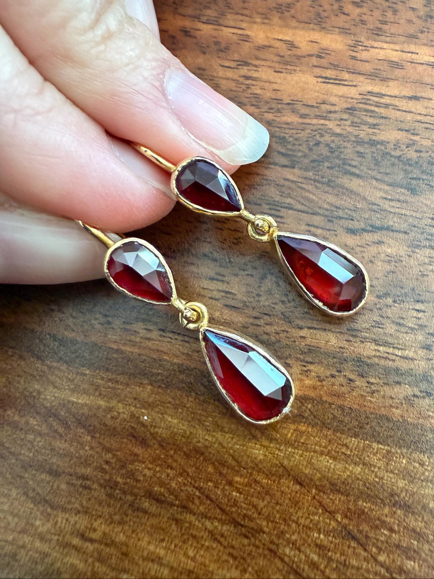 Teardrop Dangles Vintage Pear PERPIGNAN GARNET Earrings 18k Gold French Dormouse Rose Cut Closed Back Crimson Red